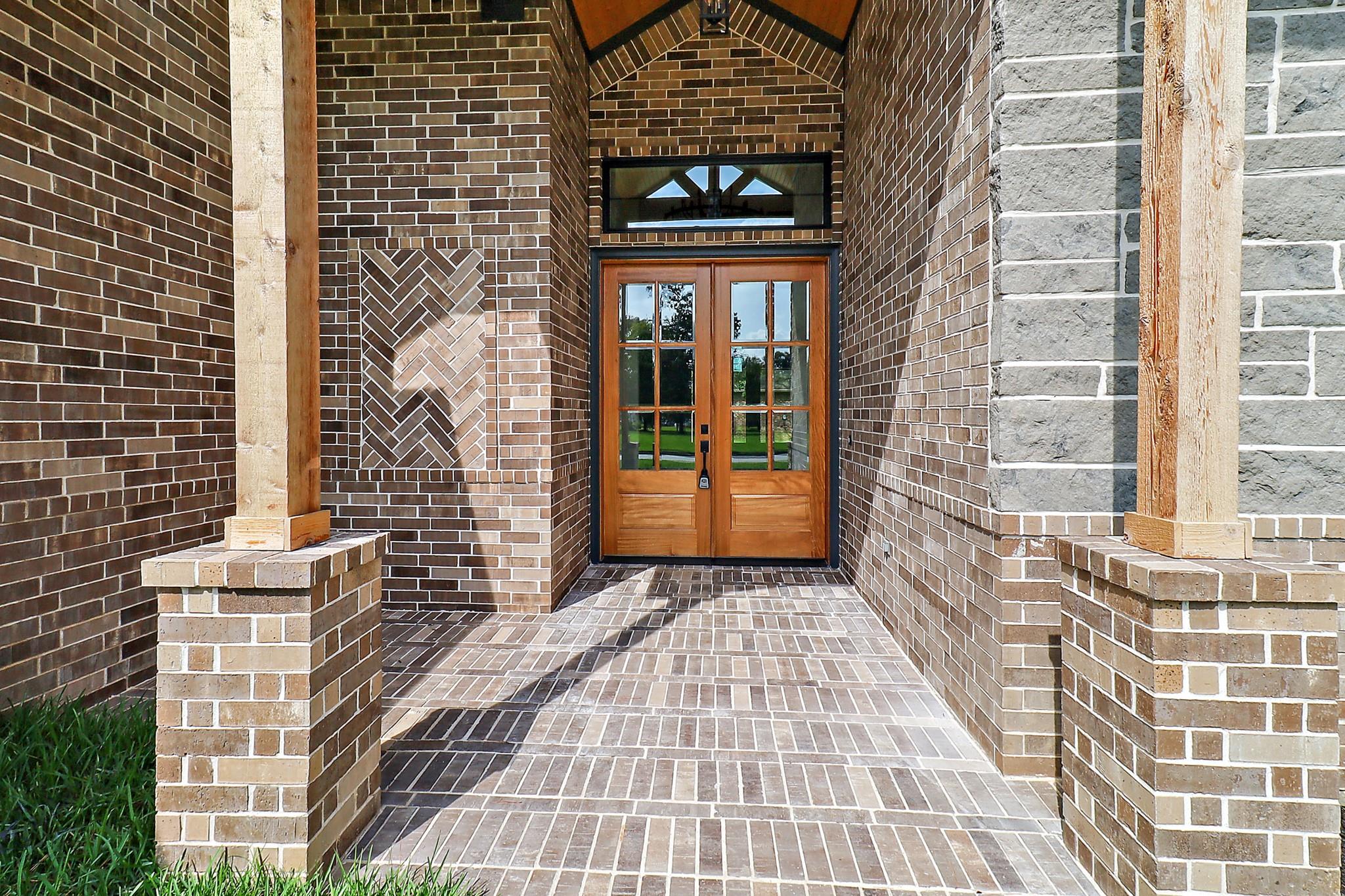 2035 White Feather Trail — photo