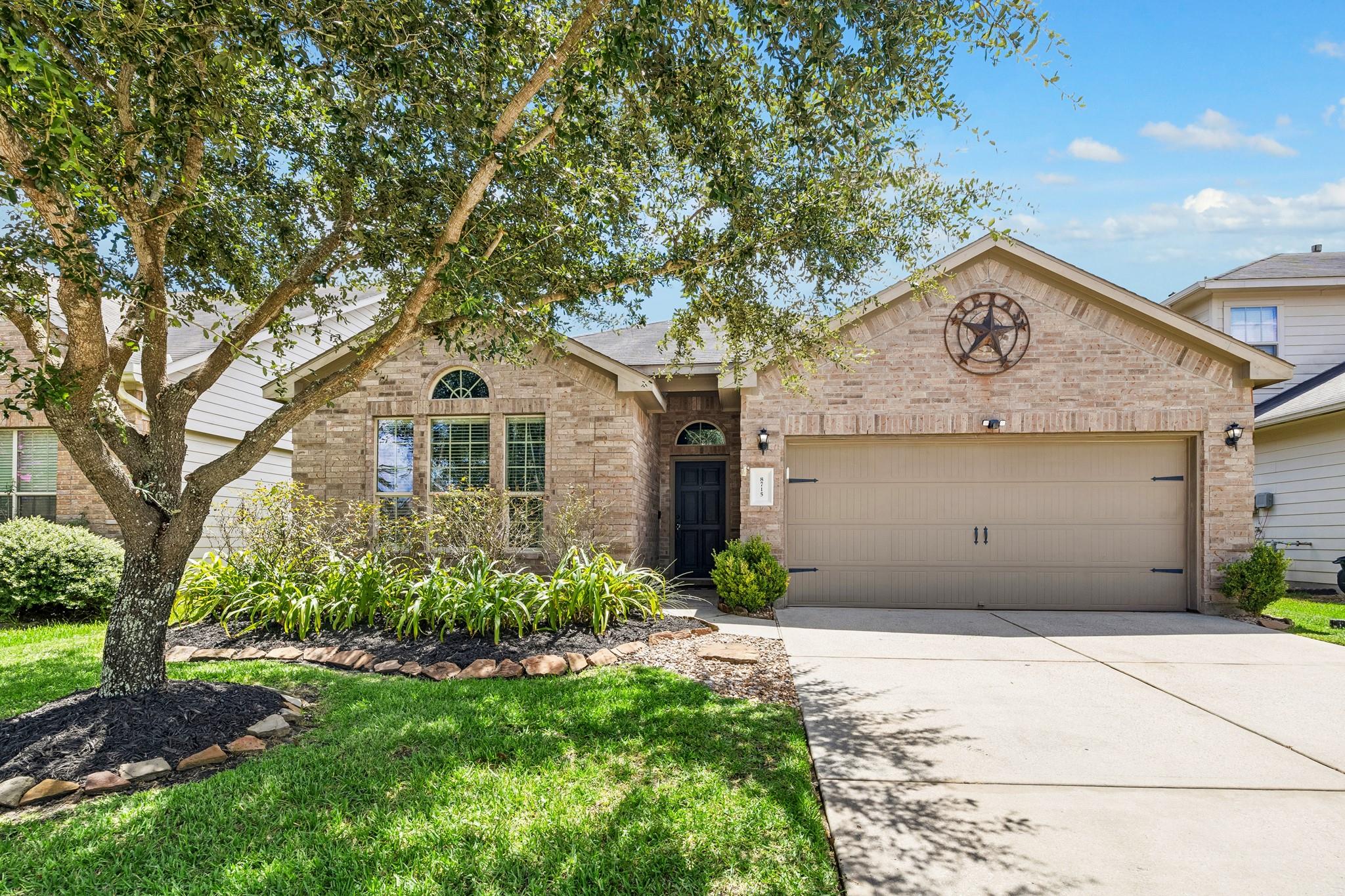 8715 Sunrise Canter Drive — photo