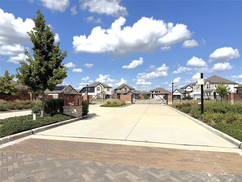2437 Fairway Harbor Drive — photo