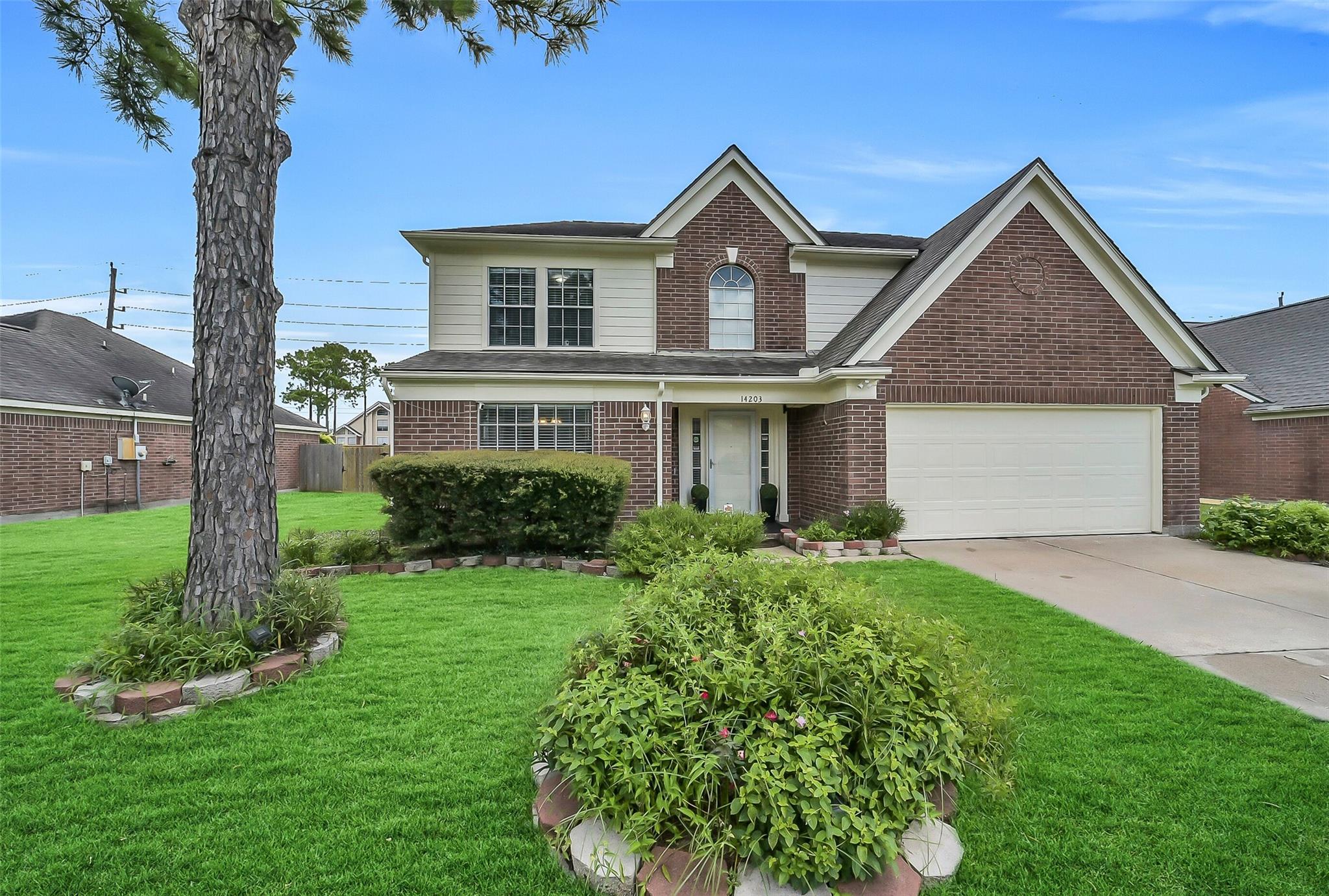 14203 Almond Bay Lane — photo