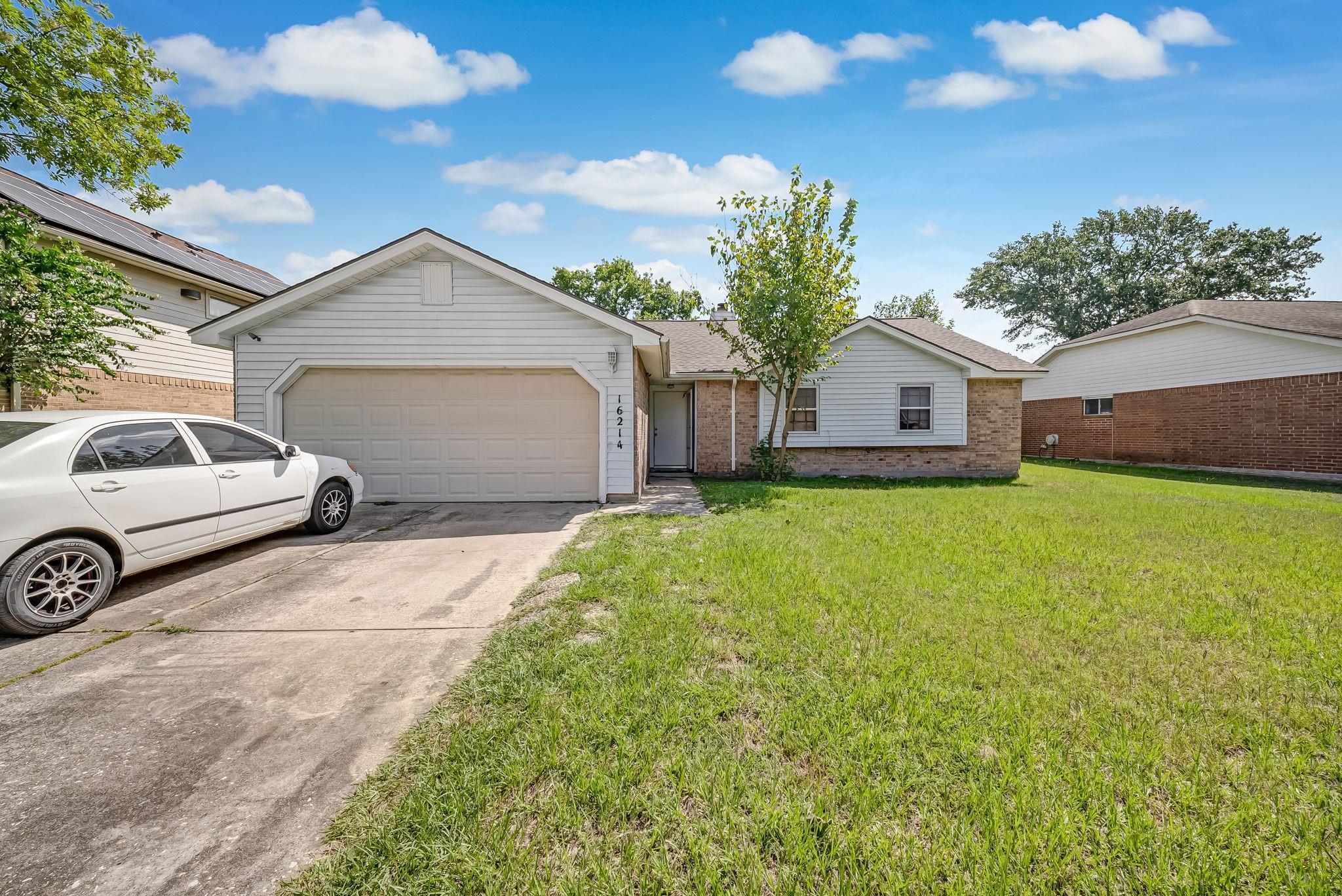 16214 N Bend Drive — photo