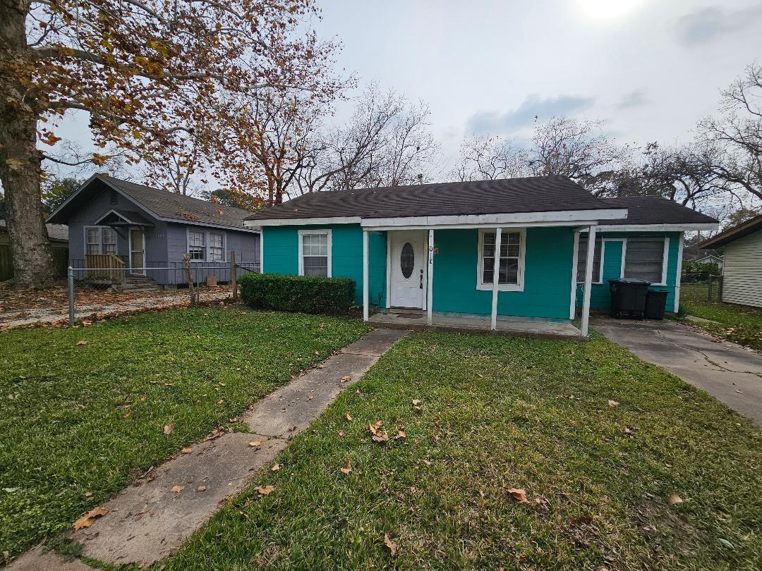 1013 W Snyder Street — photo