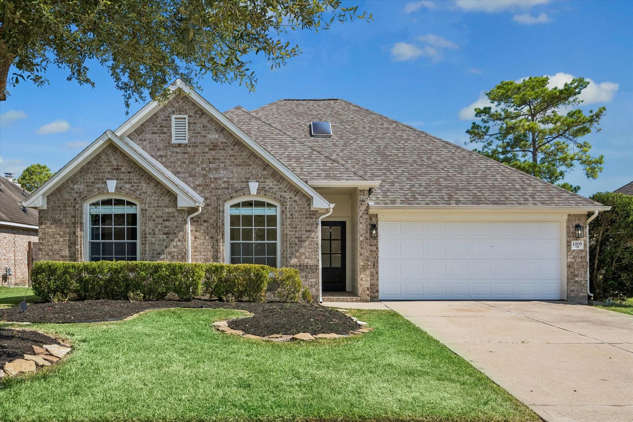 1205 Pine Field — photo
