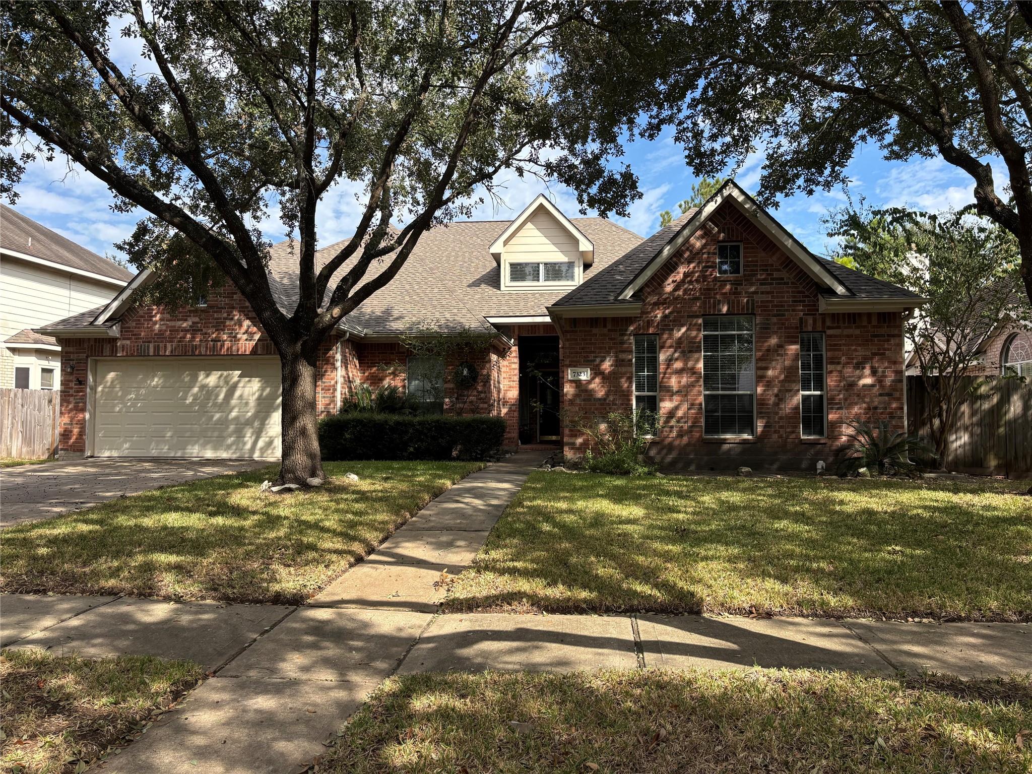 7323 Wakefield Meadow Lane — photo