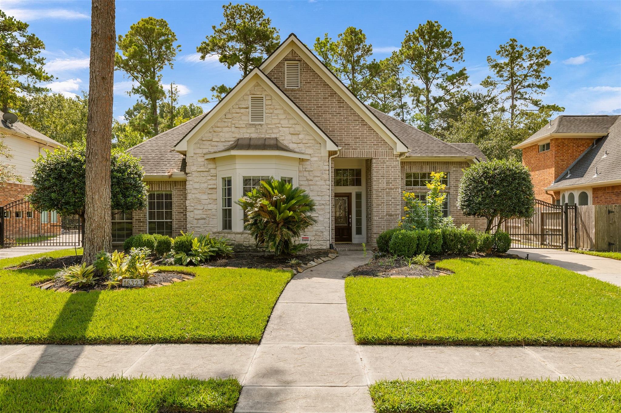 16323 Haden Crest Court — photo