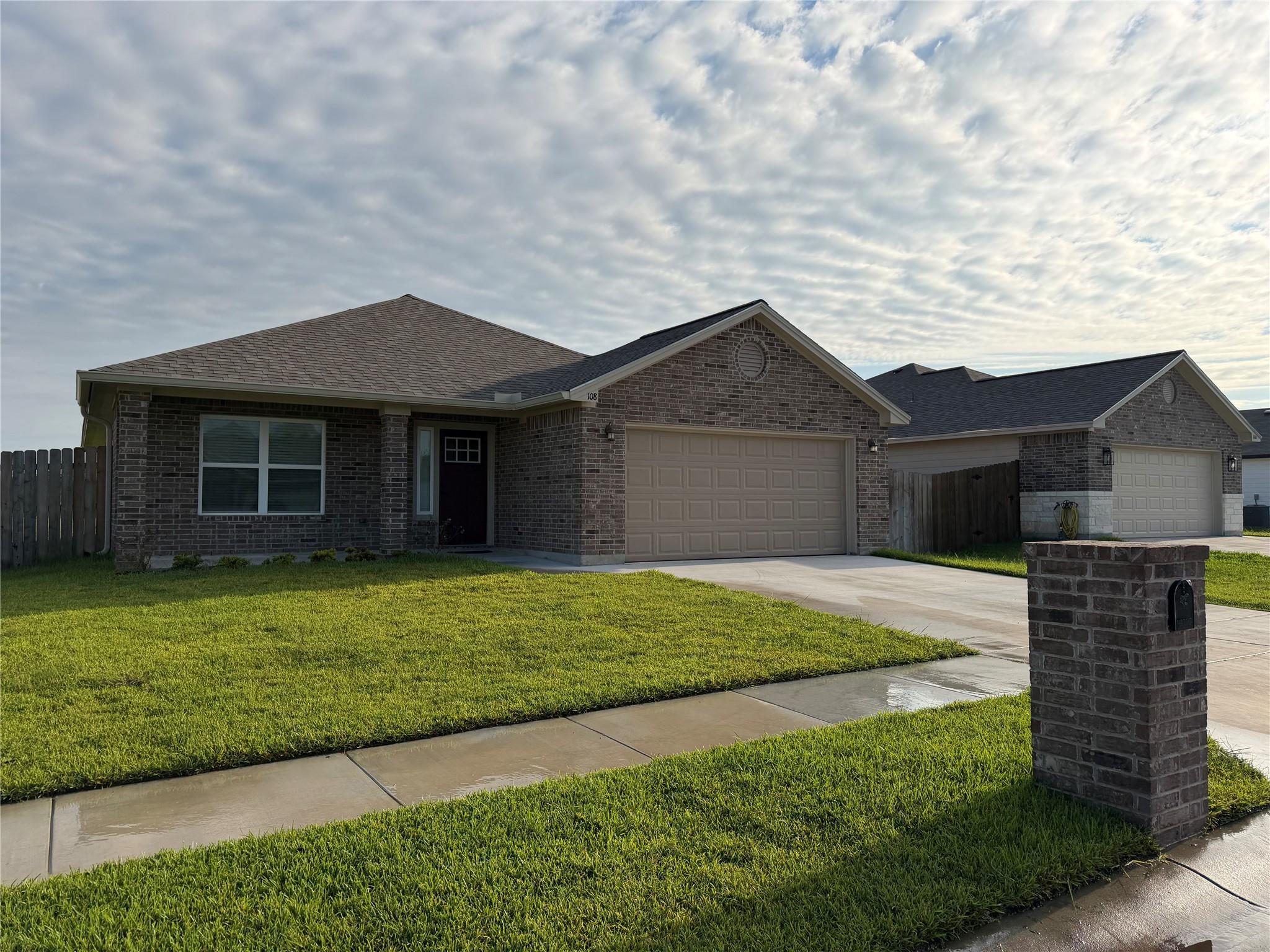 108 Boulder Ridge Dr — photo