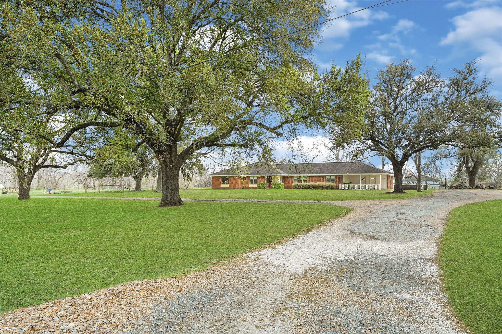 1111 Edgewood Drive — photo