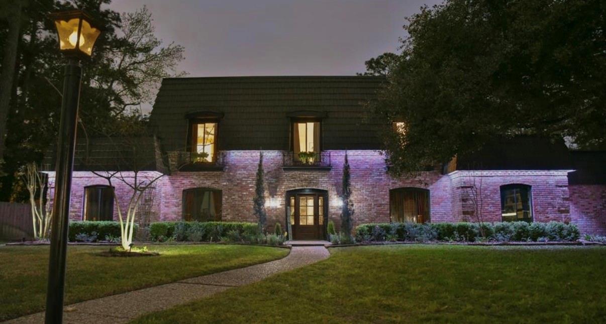 5518 Three Oaks Circle — photo