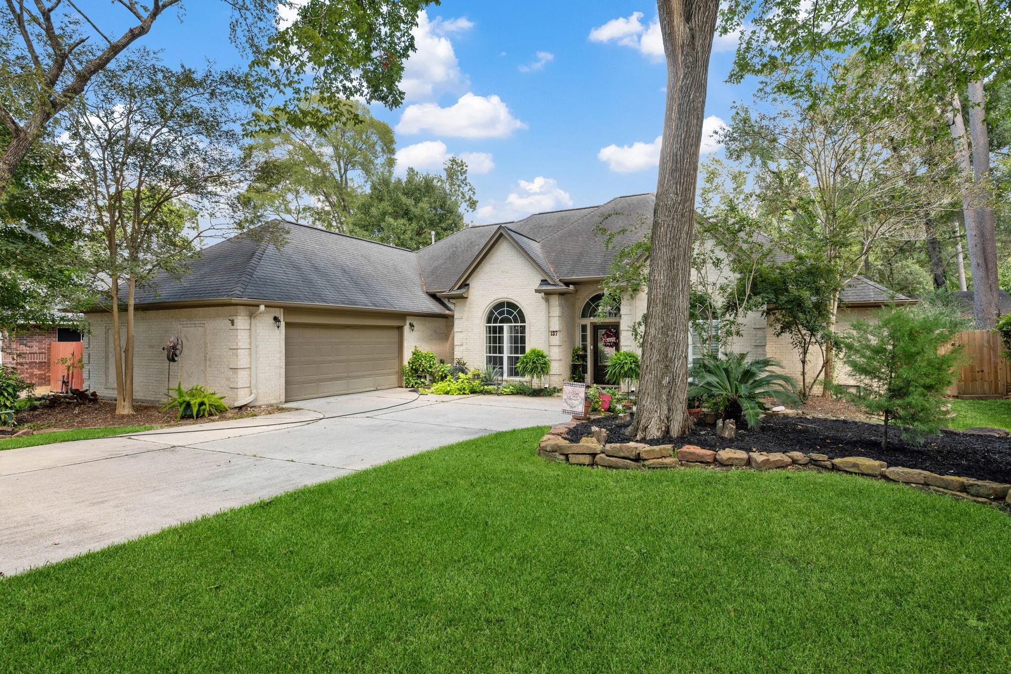137 Dawns Edge Drive — photo