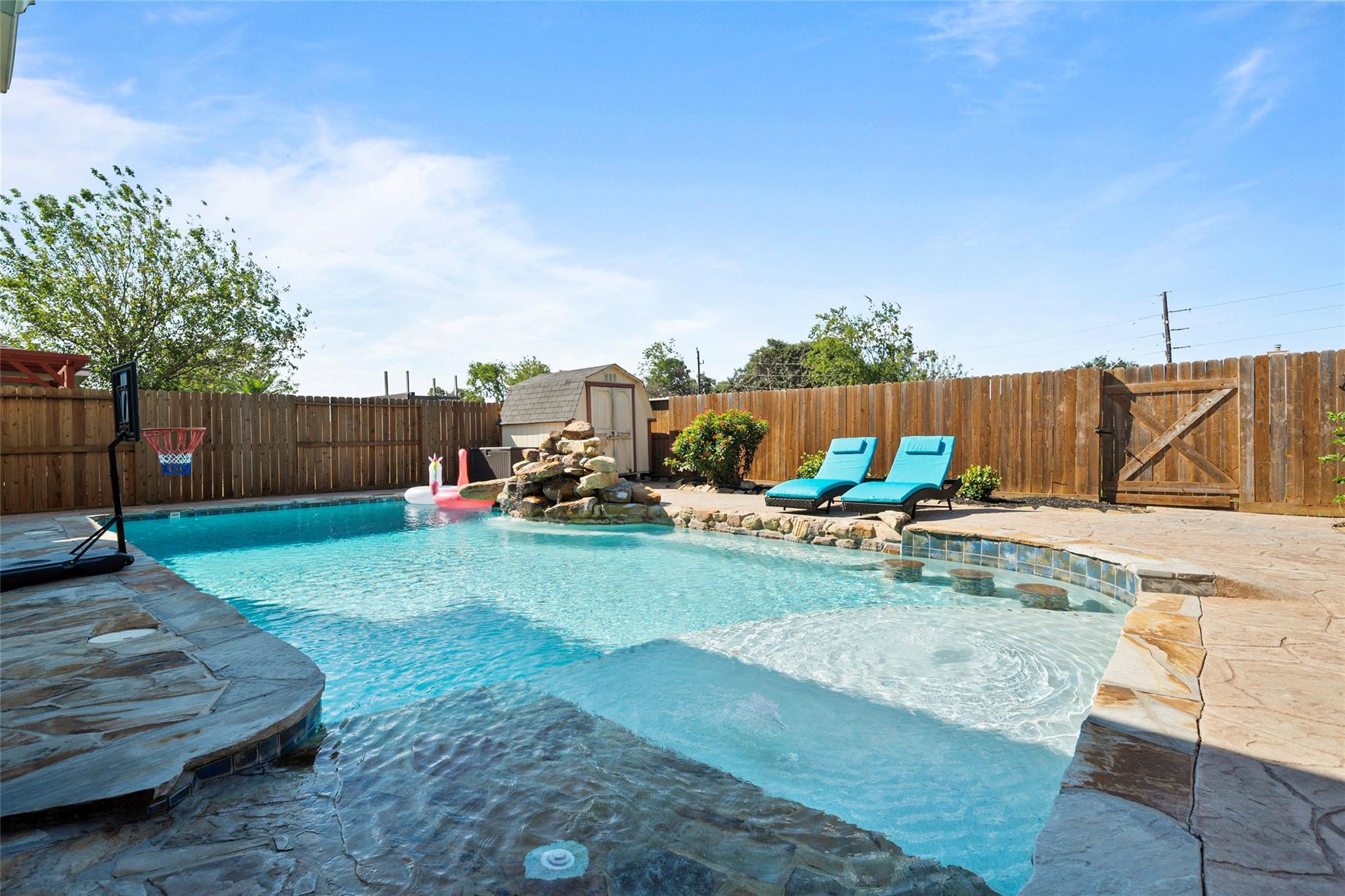 507 Northvalley Drive — photo