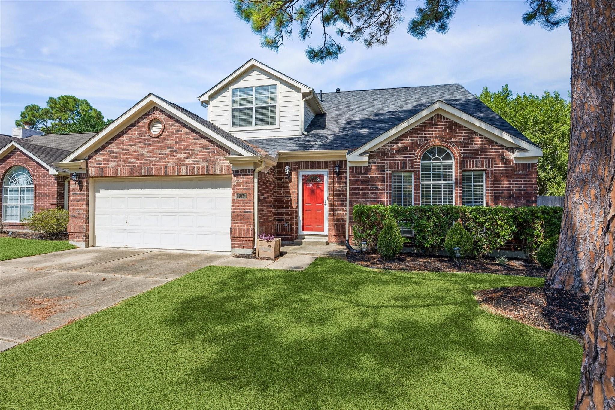1043 Danforth Drive, Houston, TX 77062 — photo 2