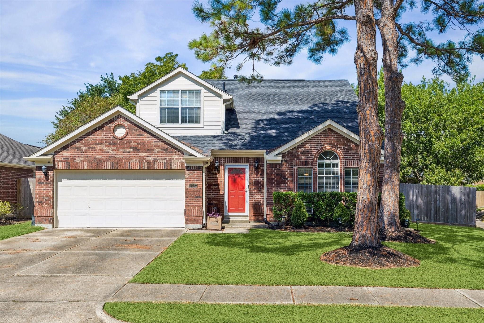 1043 Danforth Drive, Houston, TX 77062 — photo 3
