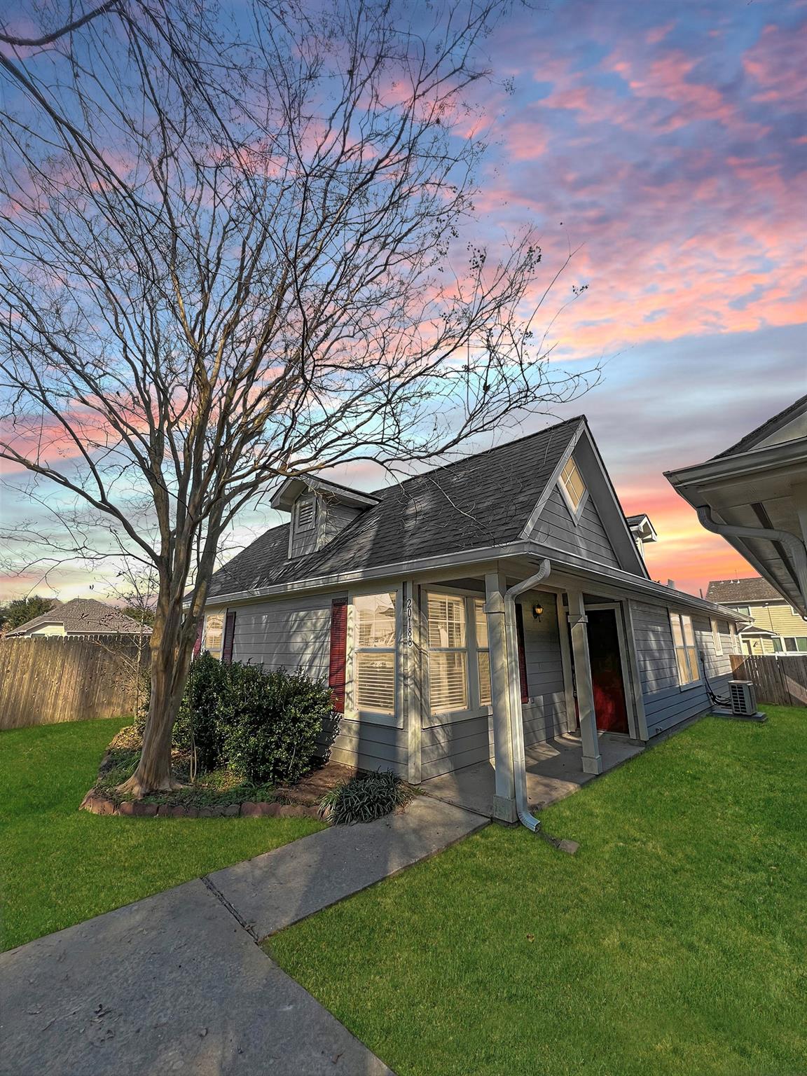 20188 Aldens Oak — photo