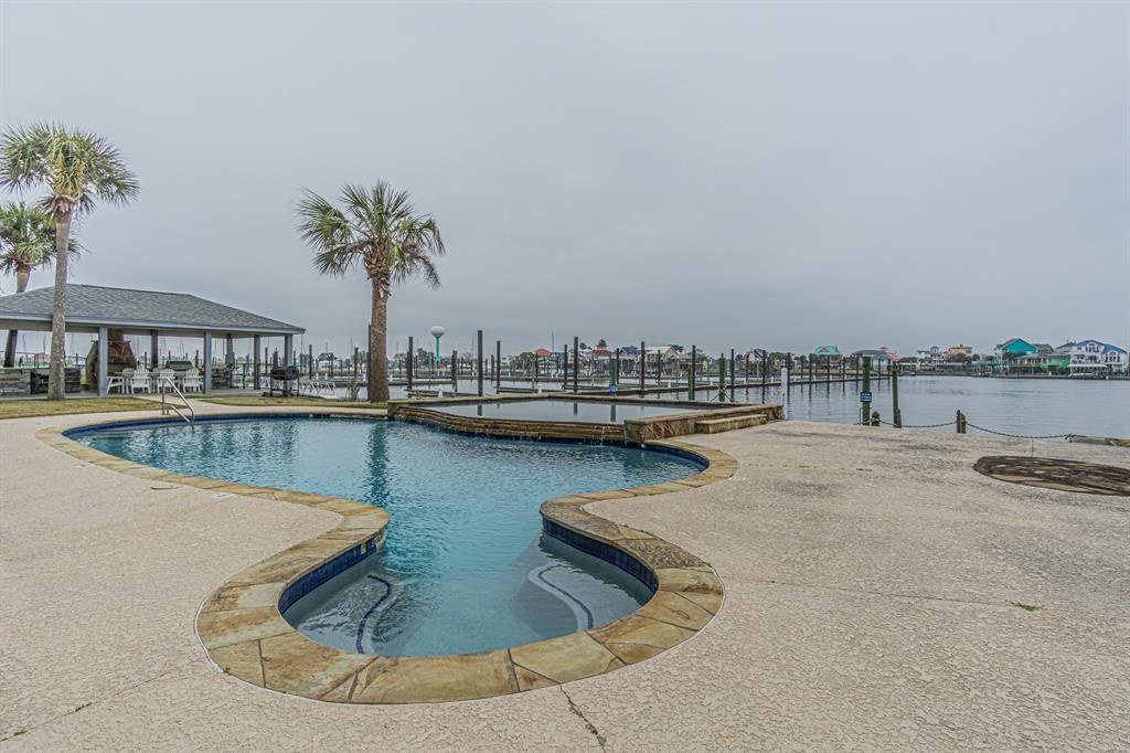 580 Pleasure Island Boulevard #207 — photo
