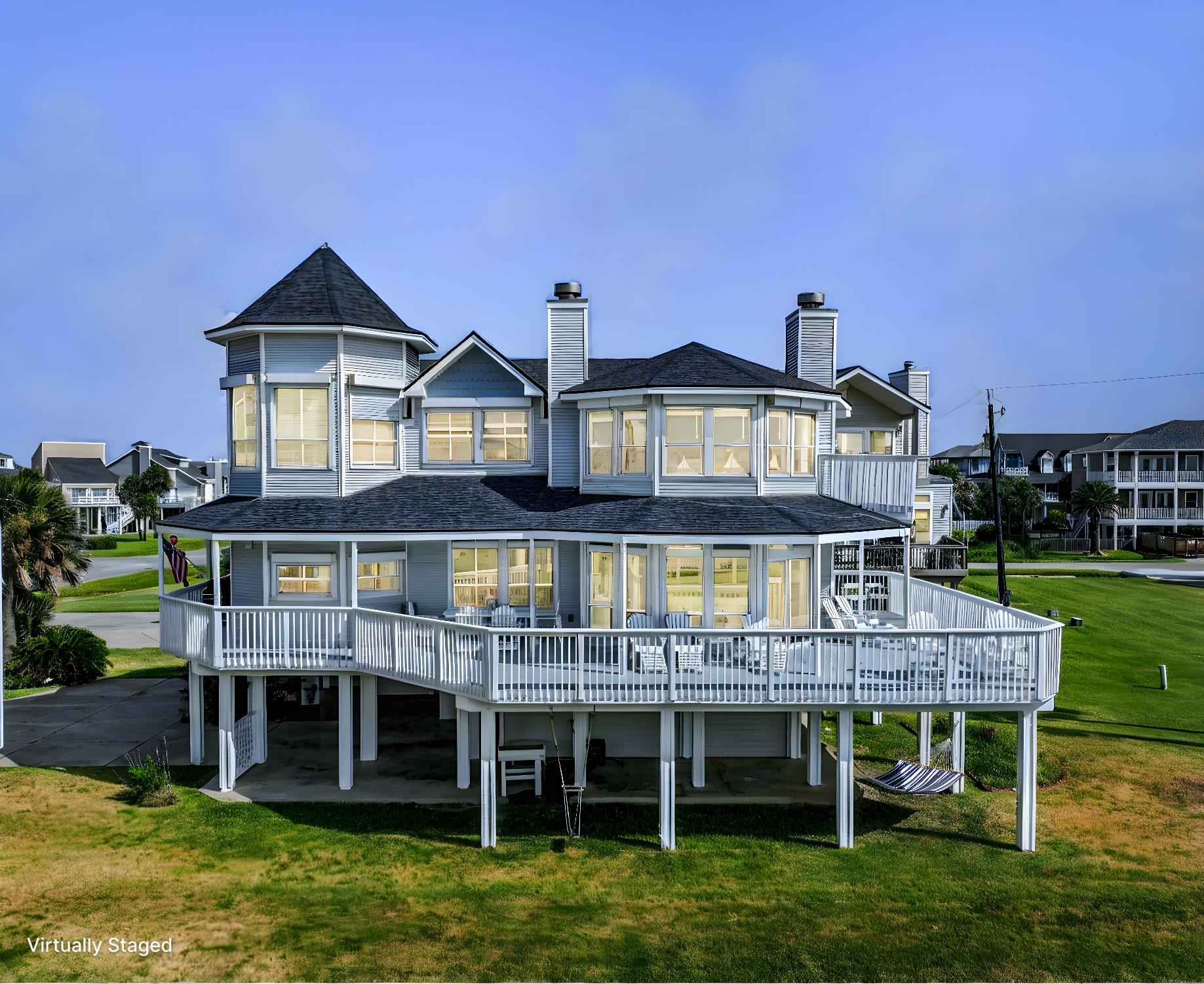 4210 Sand Crab — photo