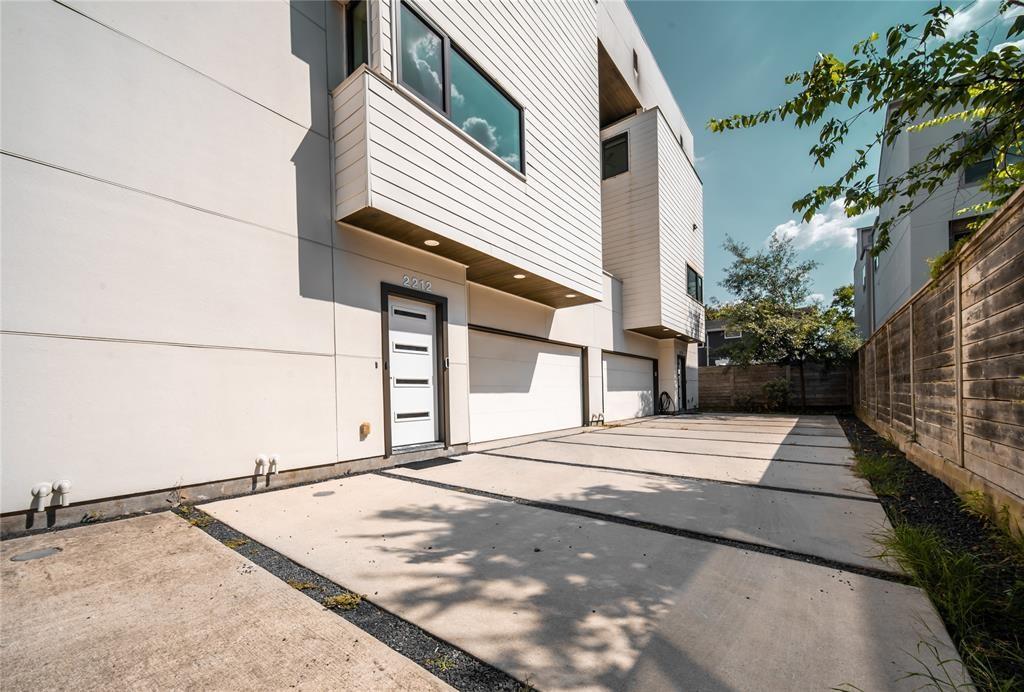 2212 Francis Street — photo