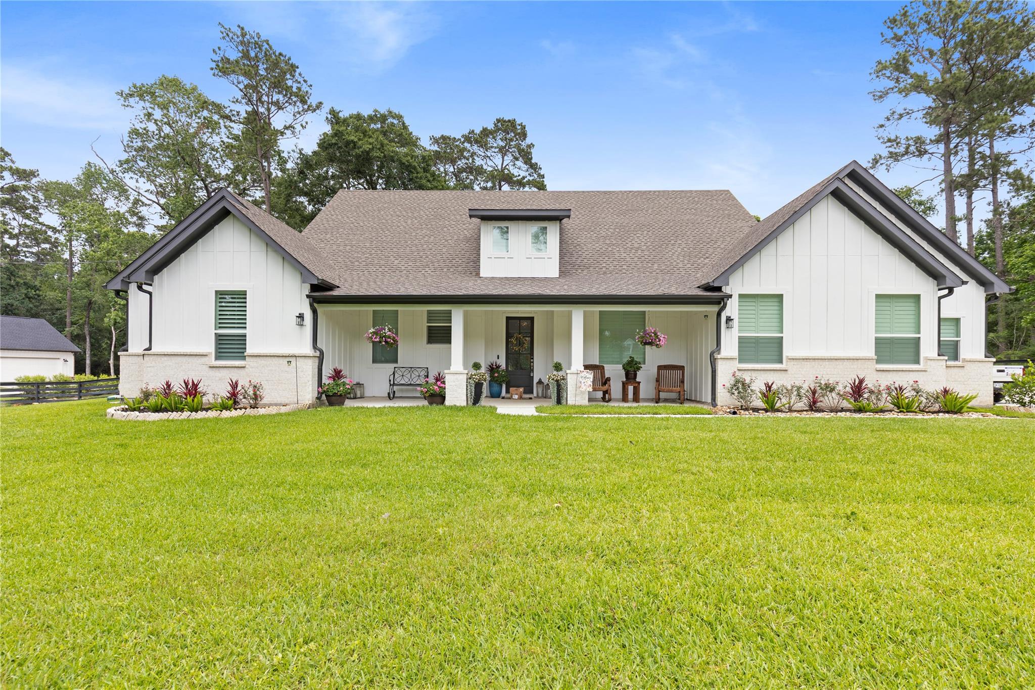 33210 Walnut Crossing — photo