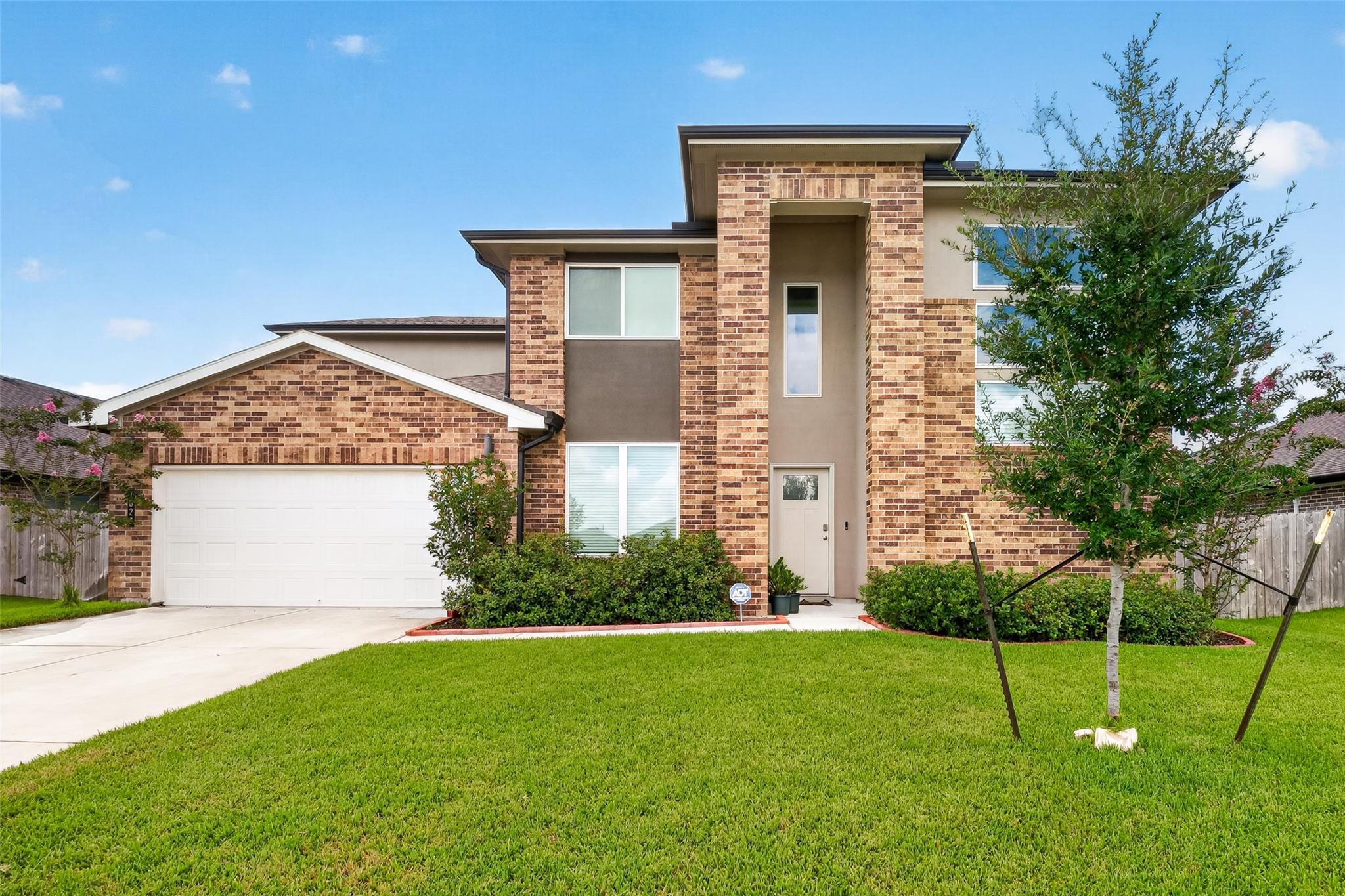 1023 Park Crest Drive — photo
