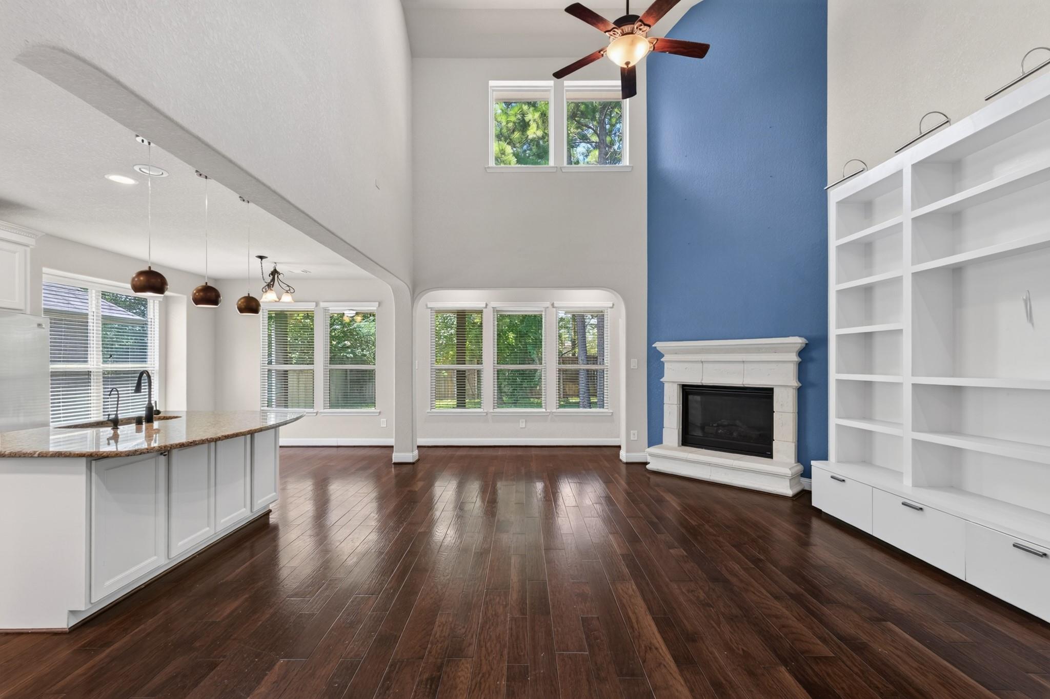 31 Whispering Thicket Place — photo