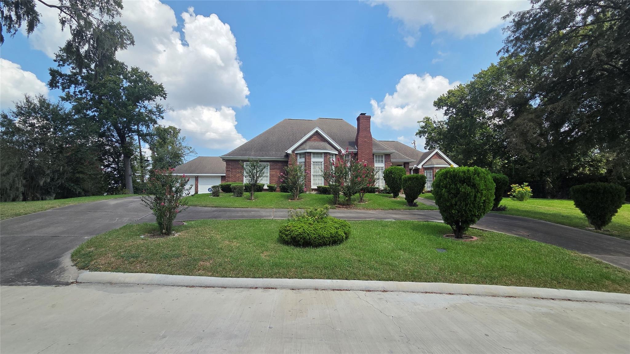 8023 Glen Dell Court — photo