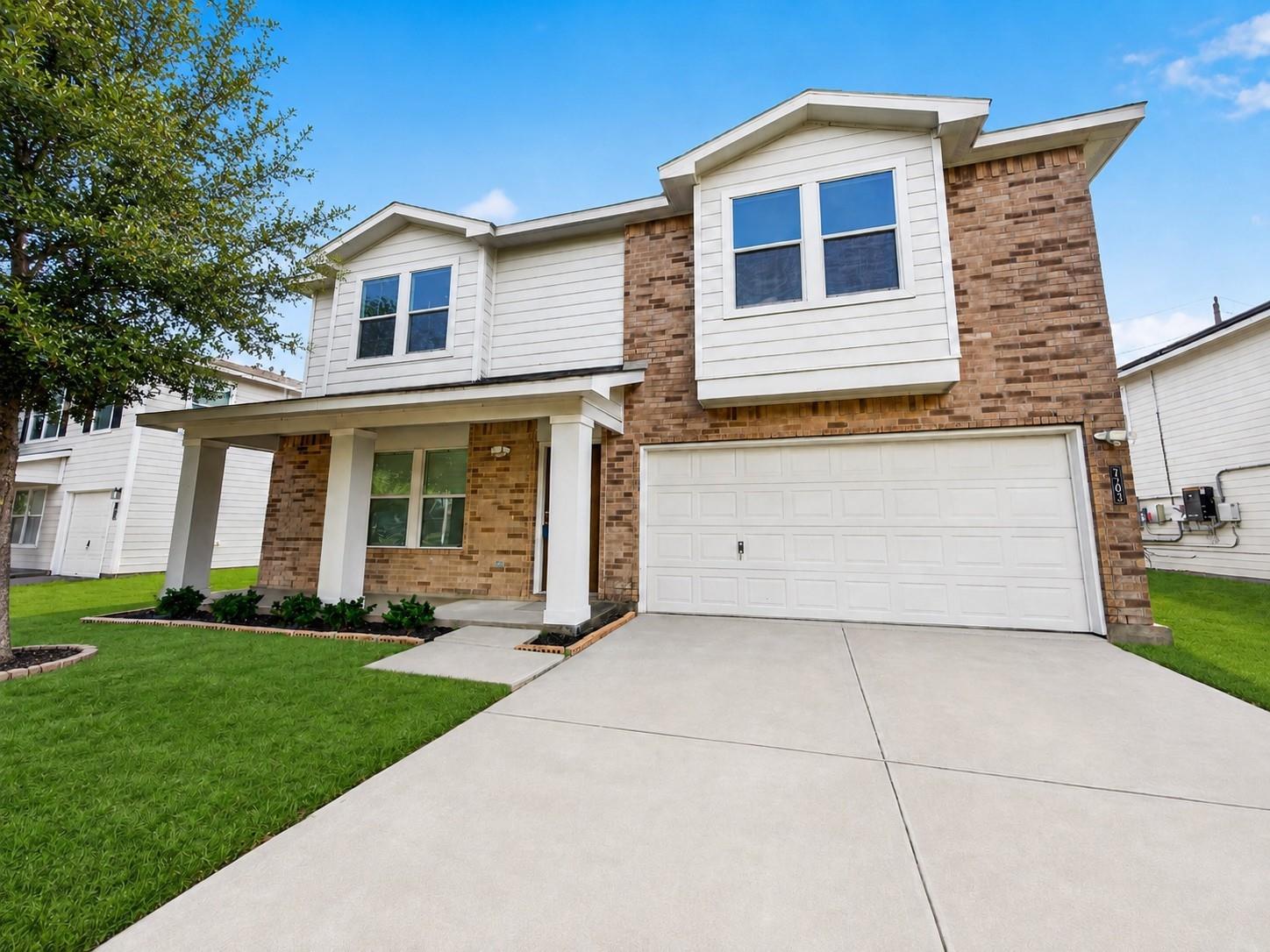 7703 Greenwood Point Drive — photo