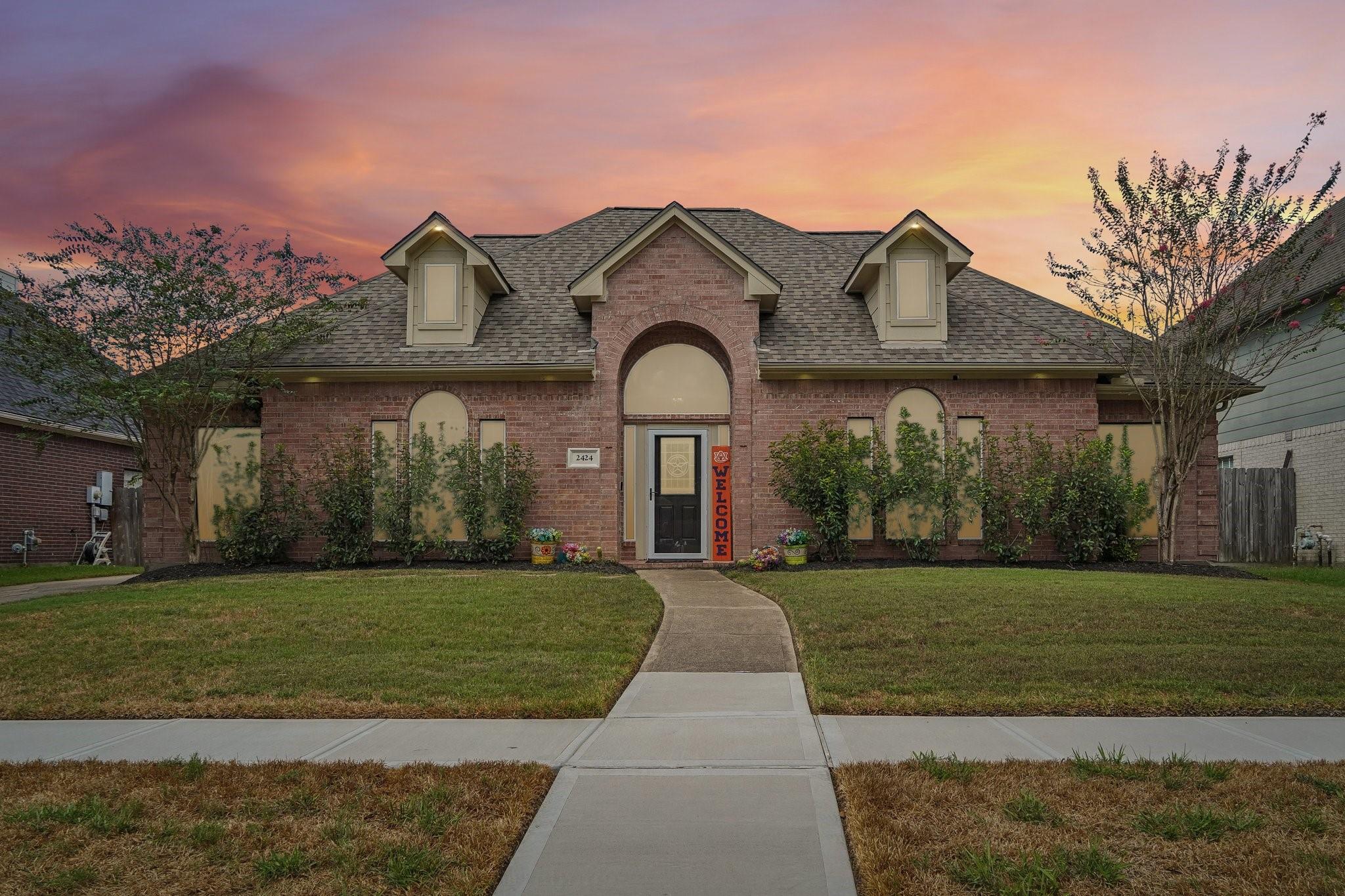 2424 Piney Woods Drive — photo