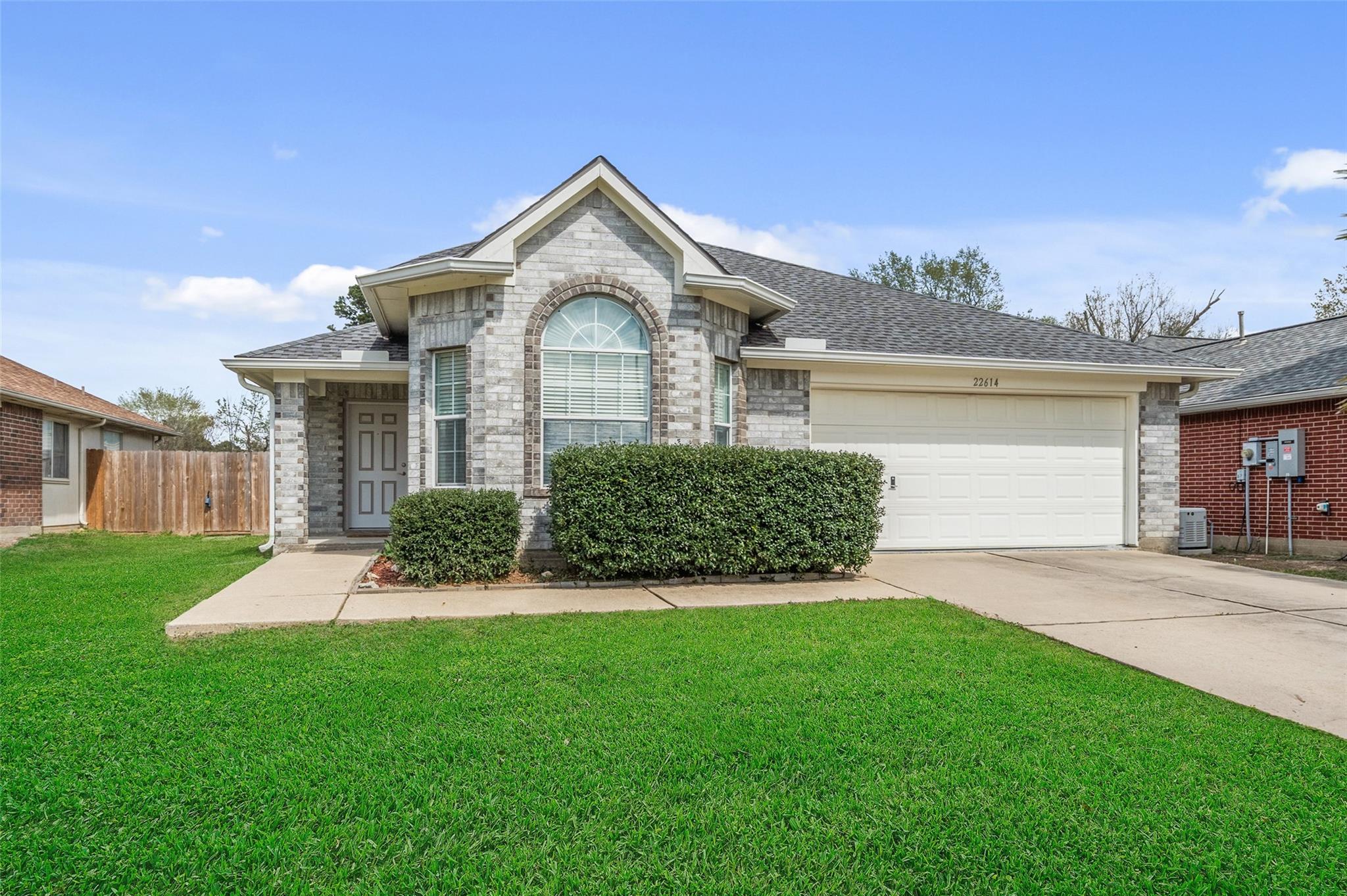 22614 Willow Branch — photo