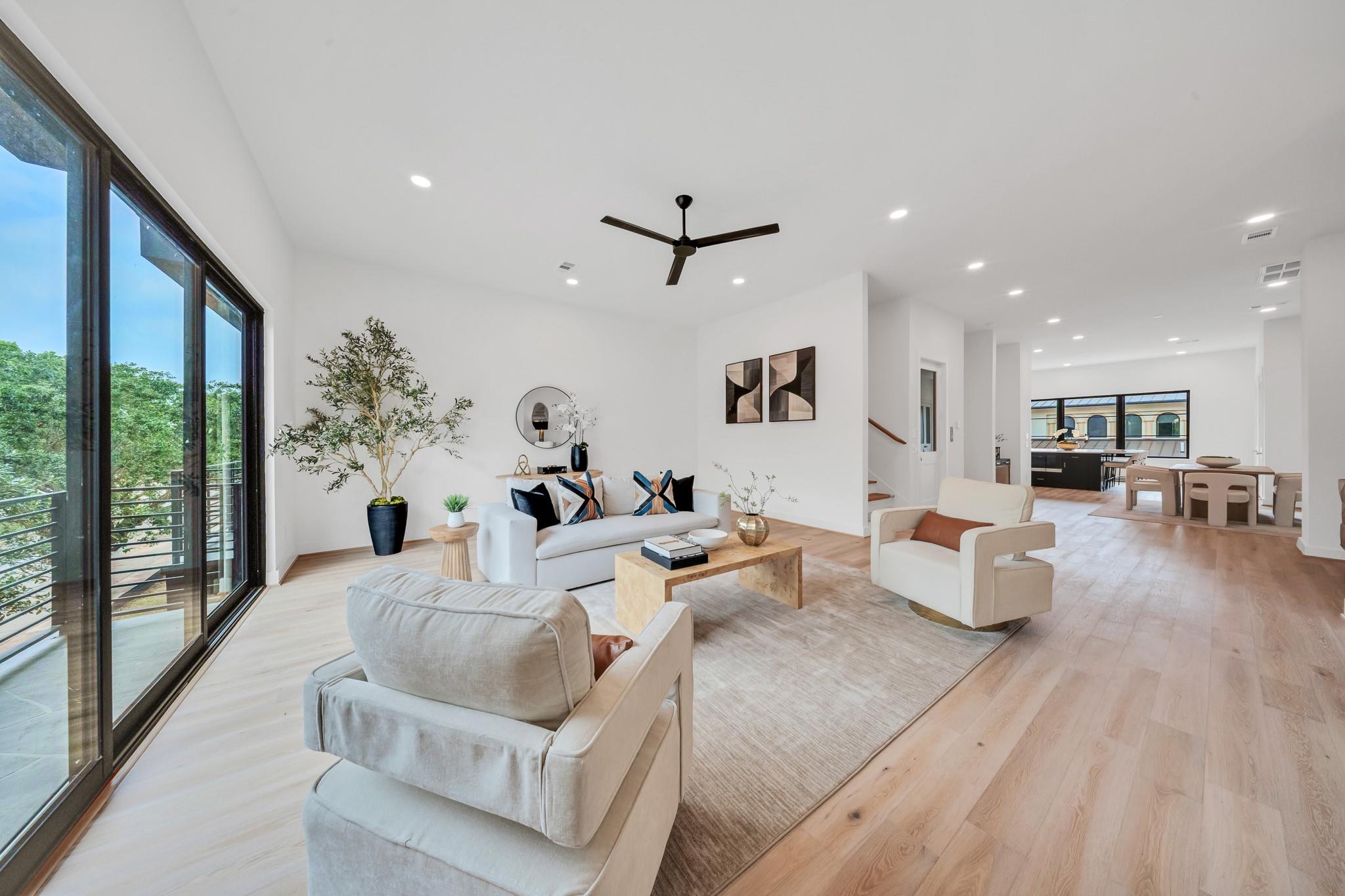1135 Lake Pointe Parkway — photo