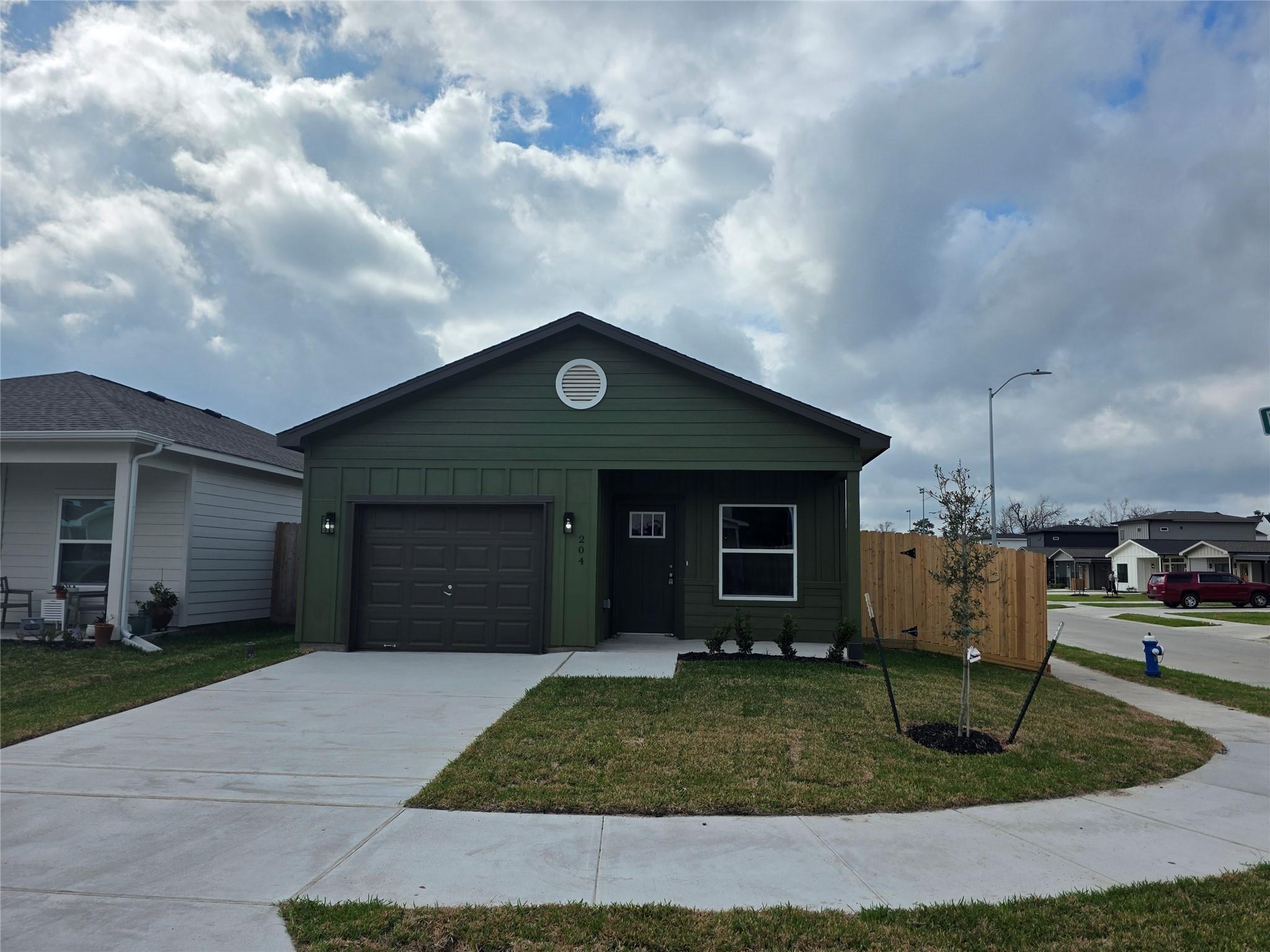 204 Dipping Stream Street — photo