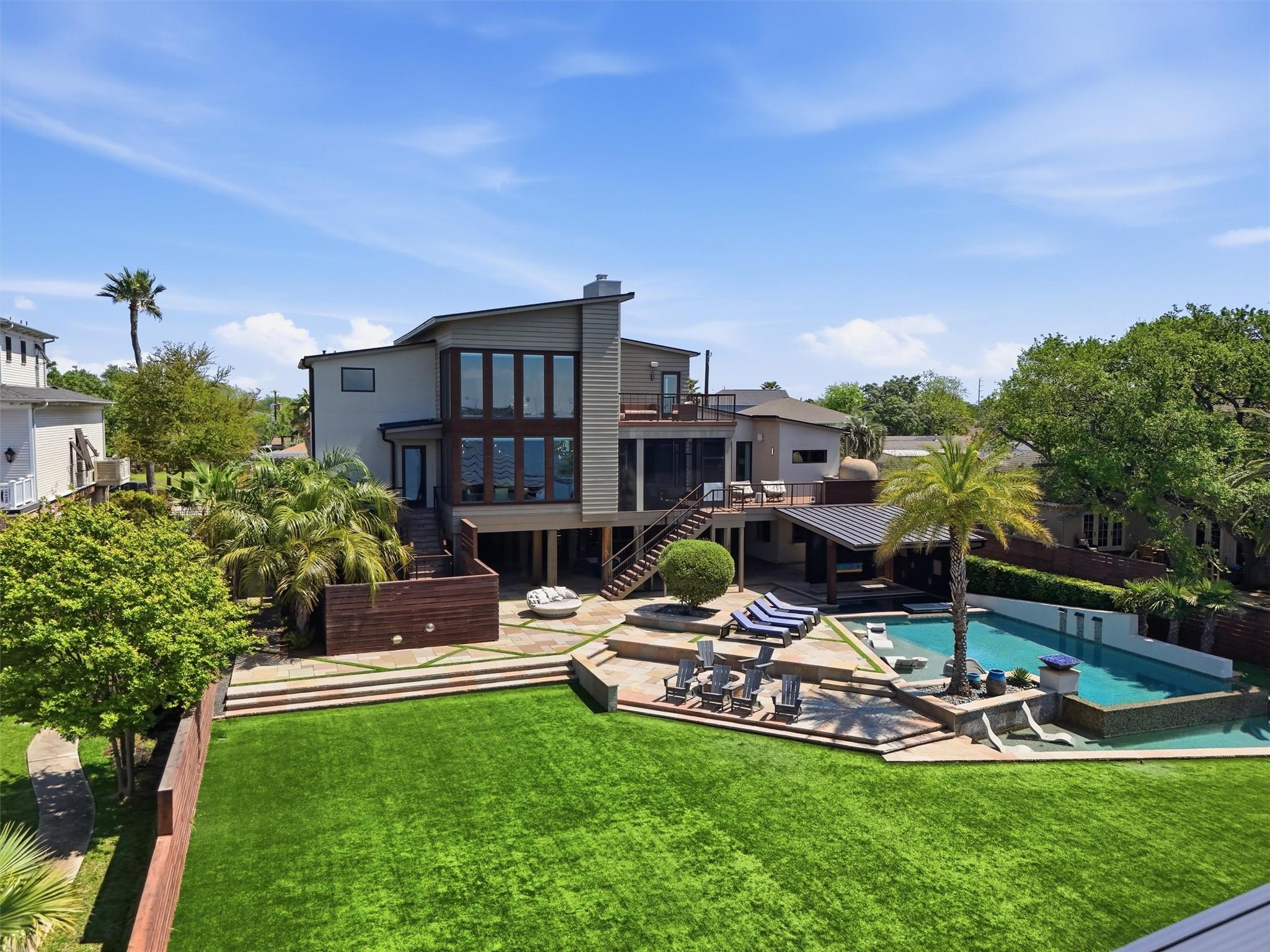 1721 Bayou Shore Drive — photo