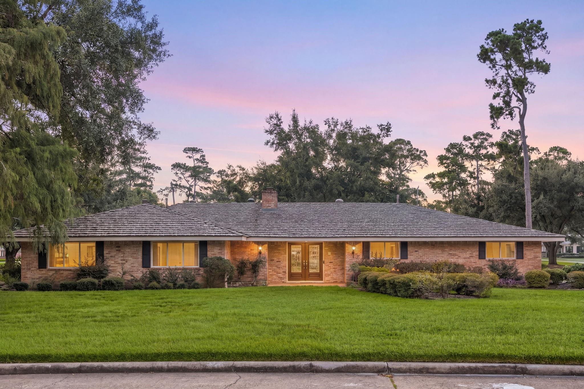 6207 Coral Gables Drive — photo