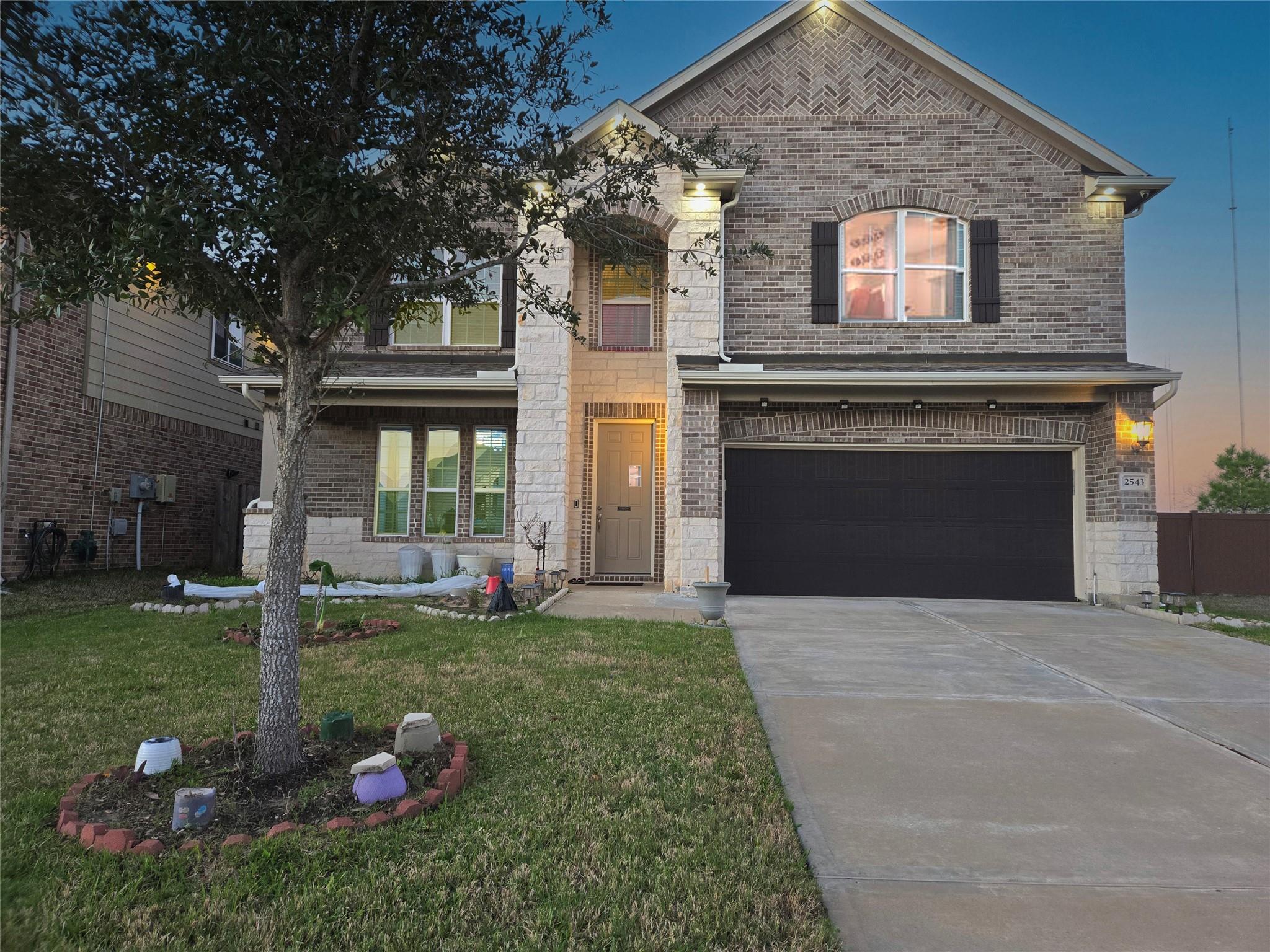 2543 Shelly Lang Court — photo