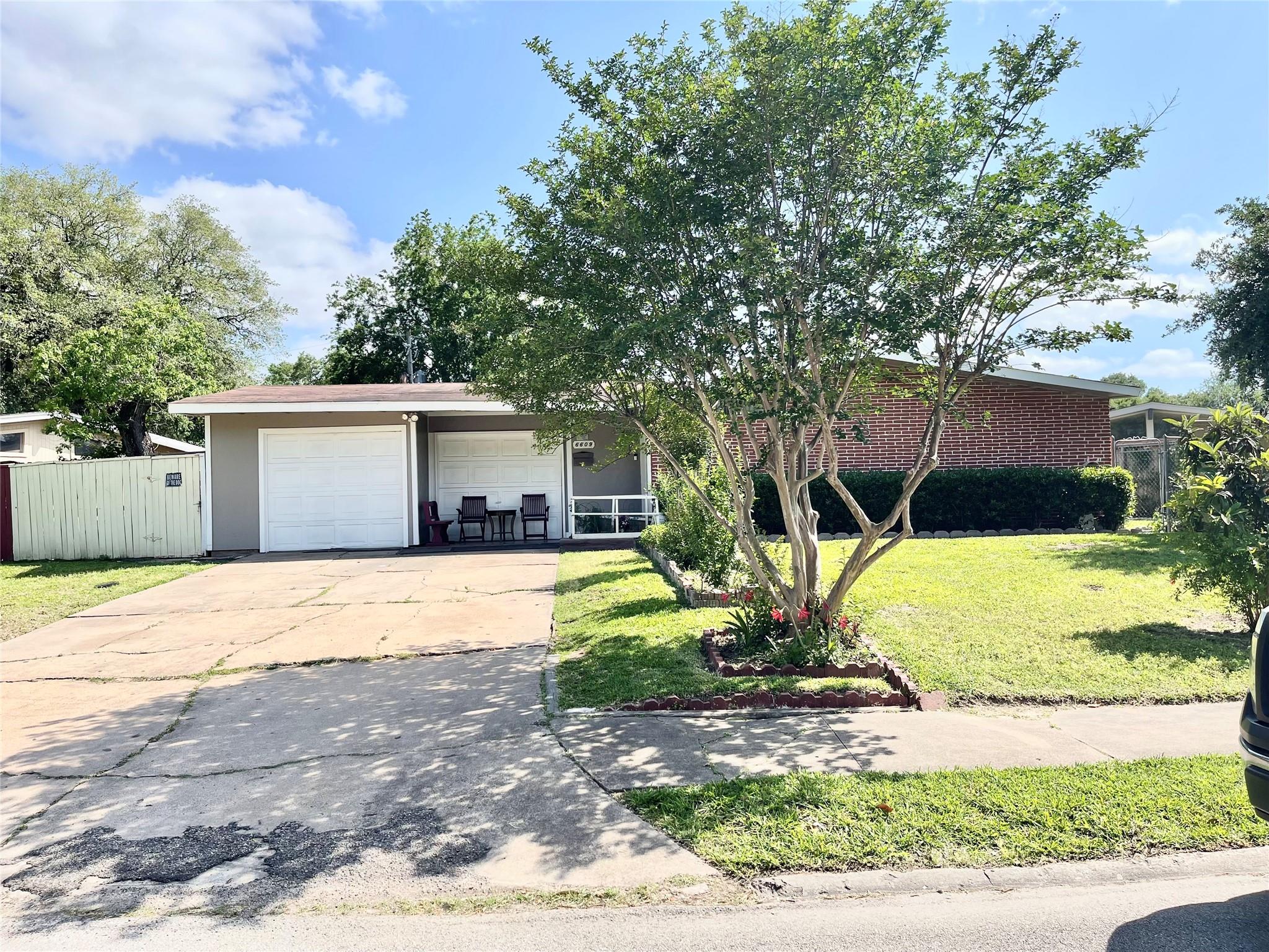 6609 Scribner Road, Houston, TX 77074 — photo 2