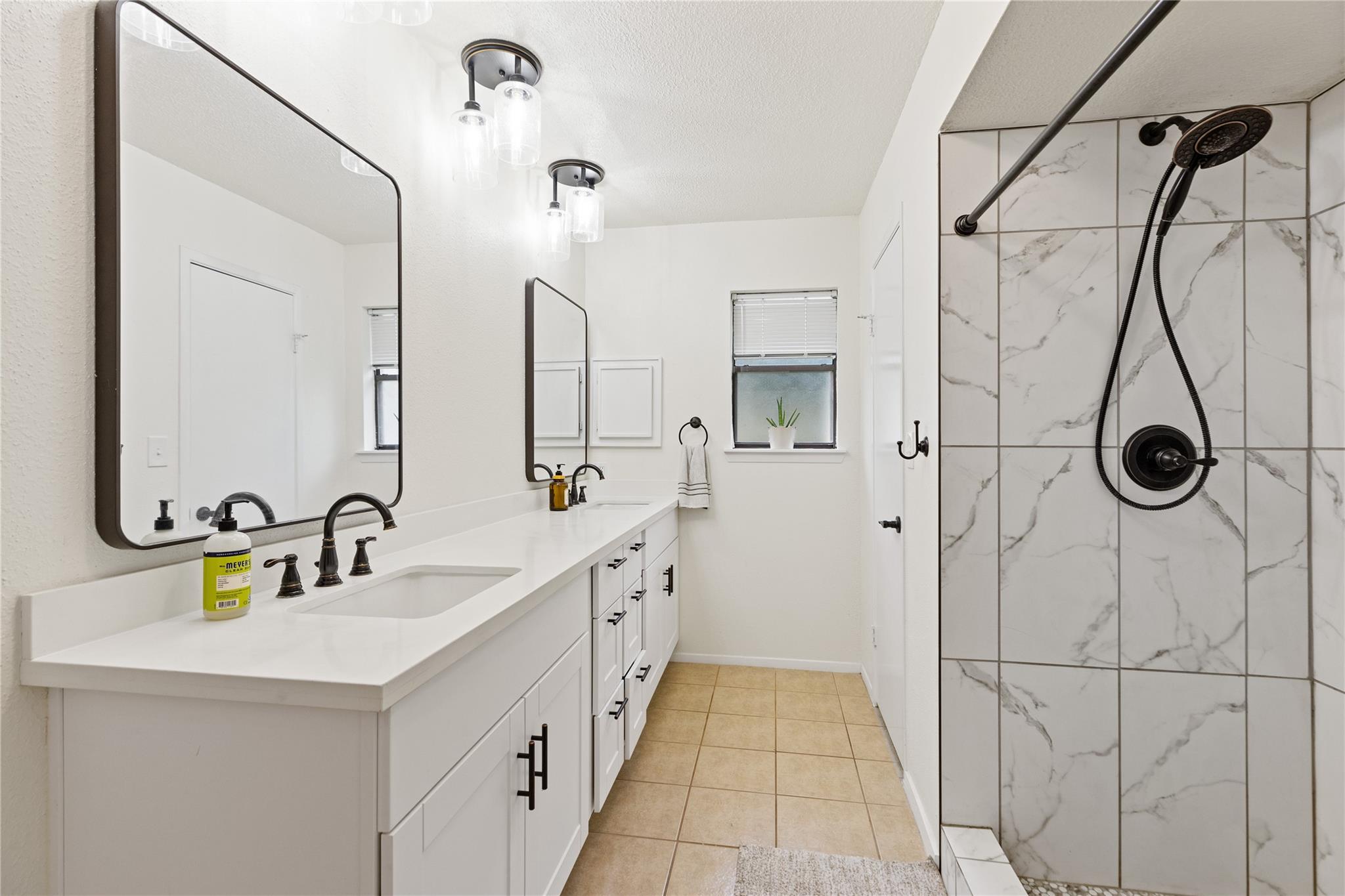 9719 Orangevale Drive — photo