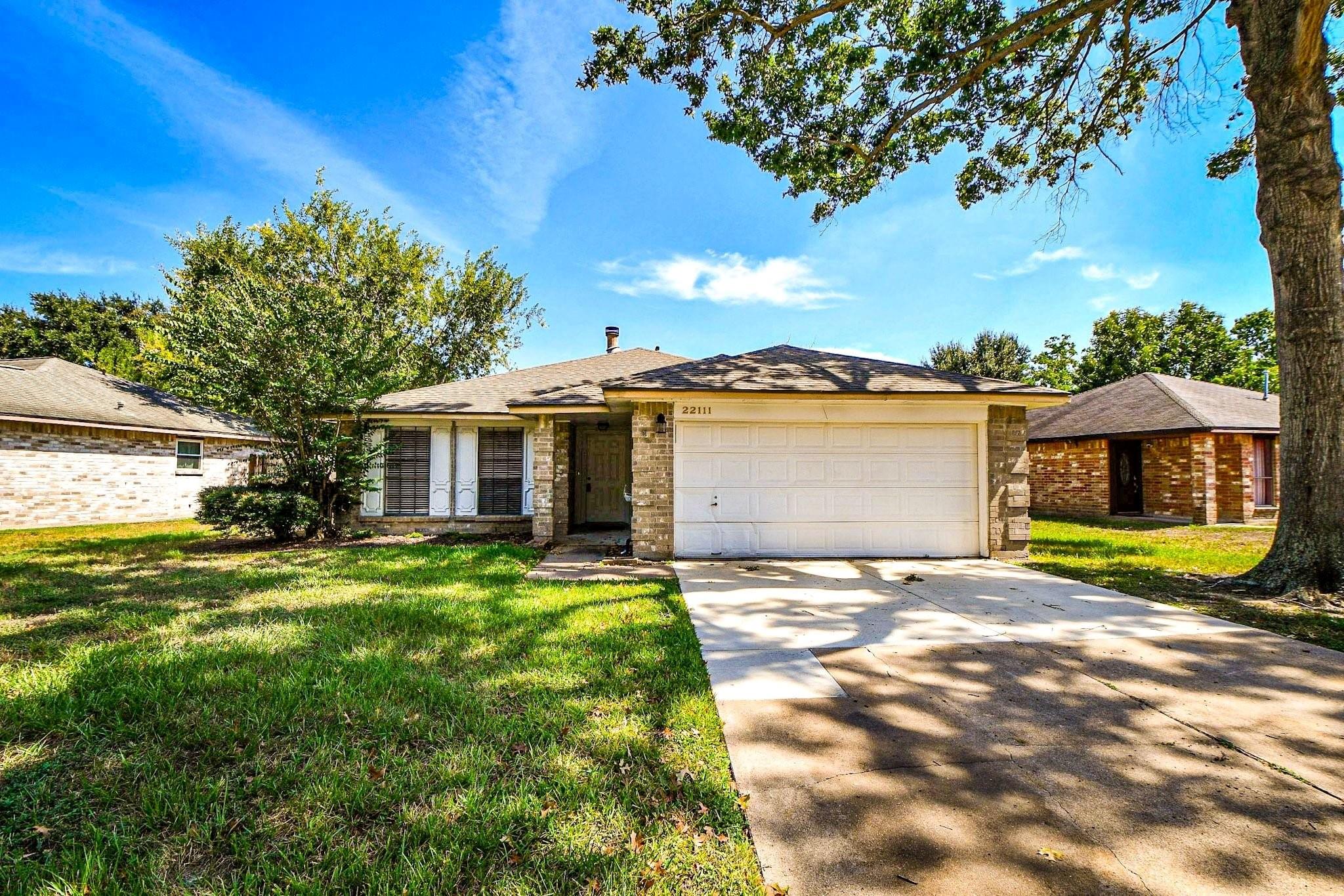 22111 Pearl Lake Drive — photo