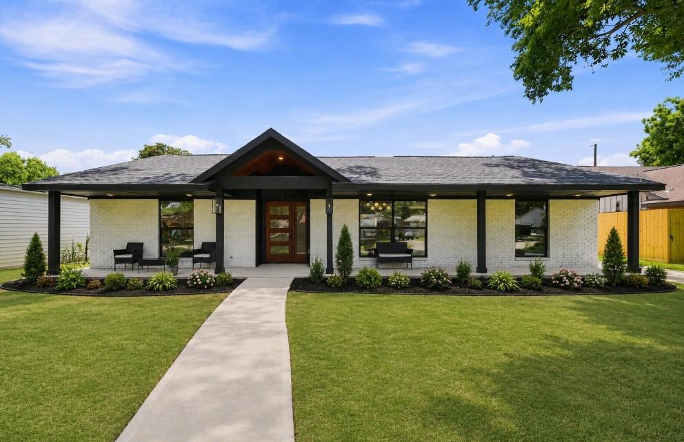 6139 Valkeith Drive — photo