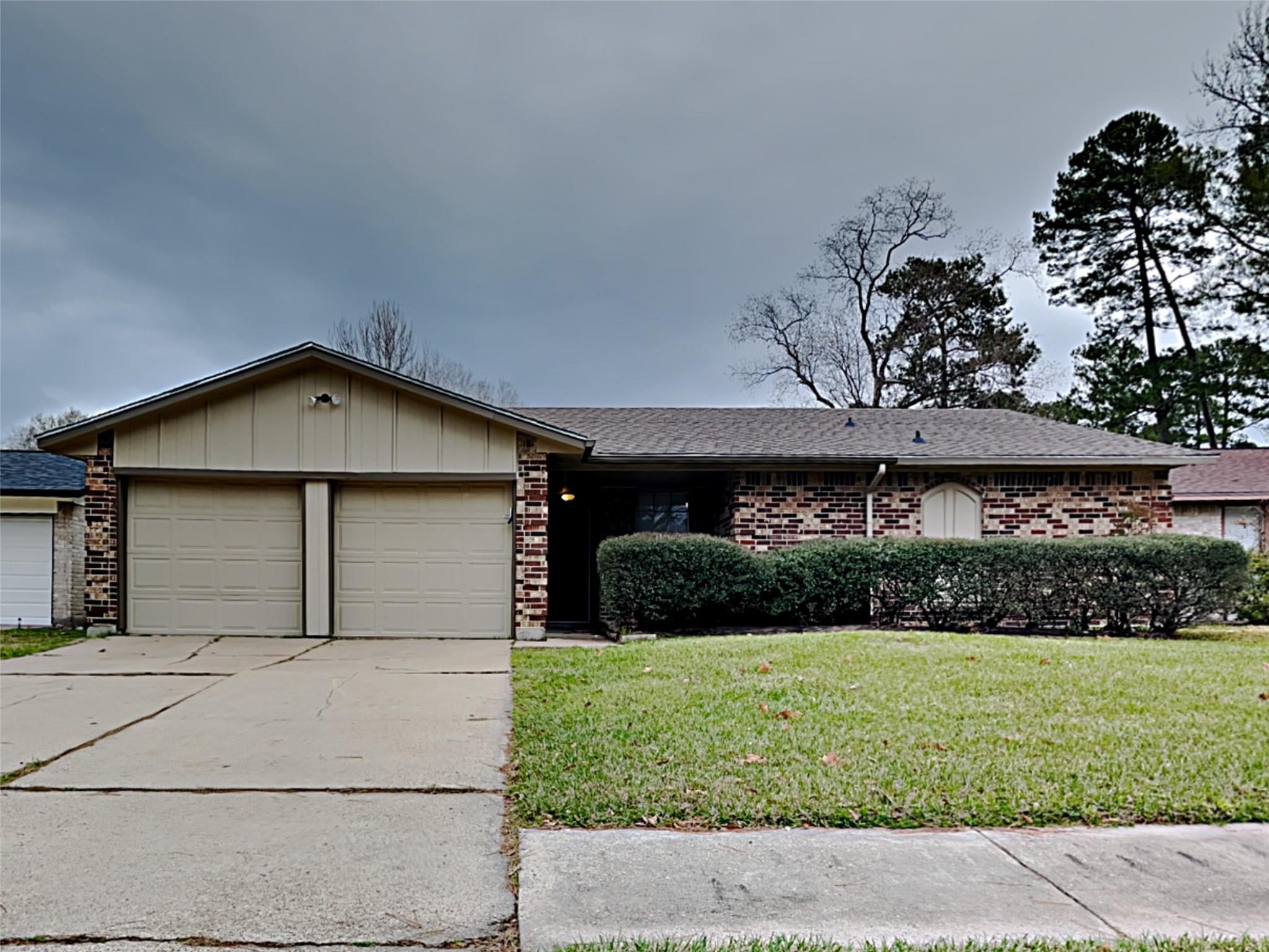 6907 Foxside Lane — photo
