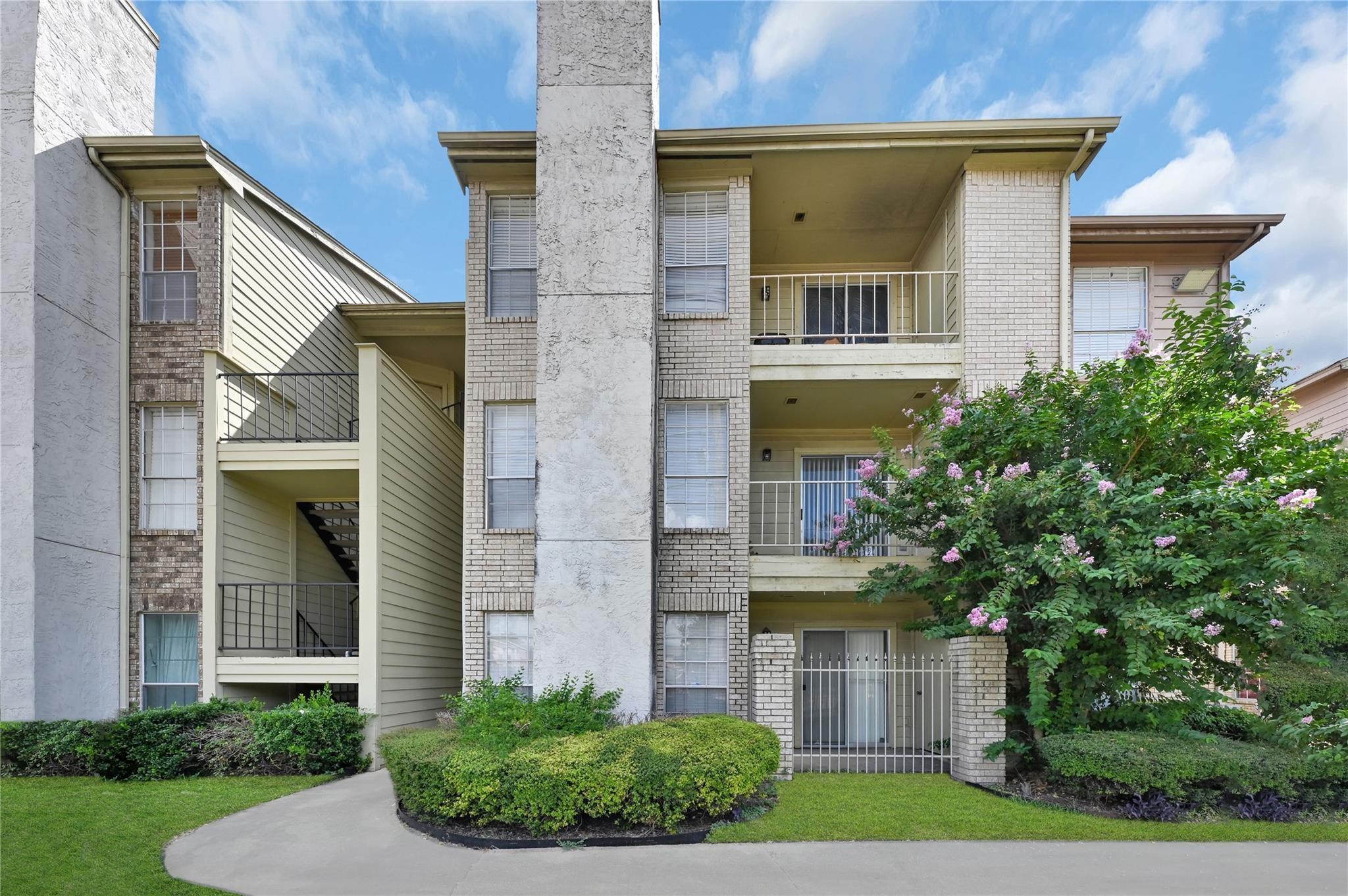10101 S Gessner Road #910 — photo