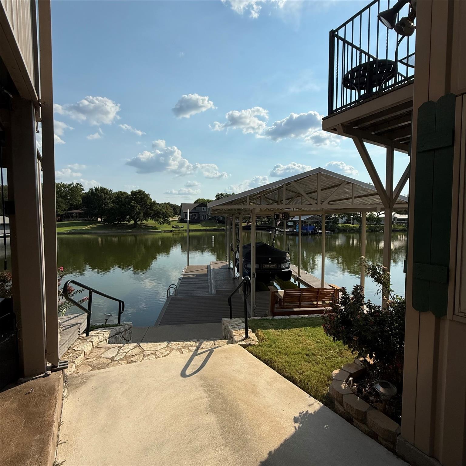 813 Brazos Harbor Circle — photo