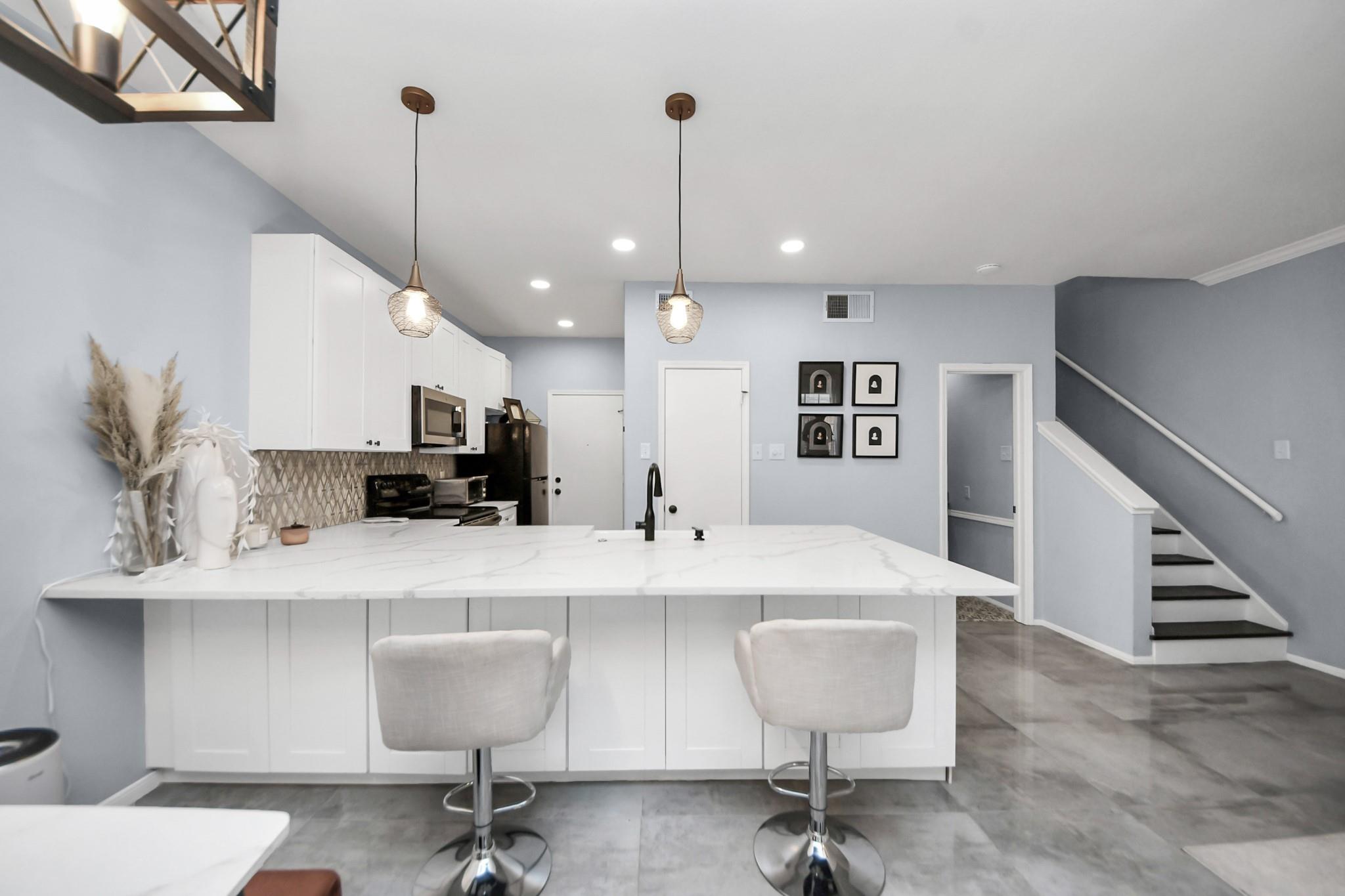 3800 Tanglewilde Street #503 — photo