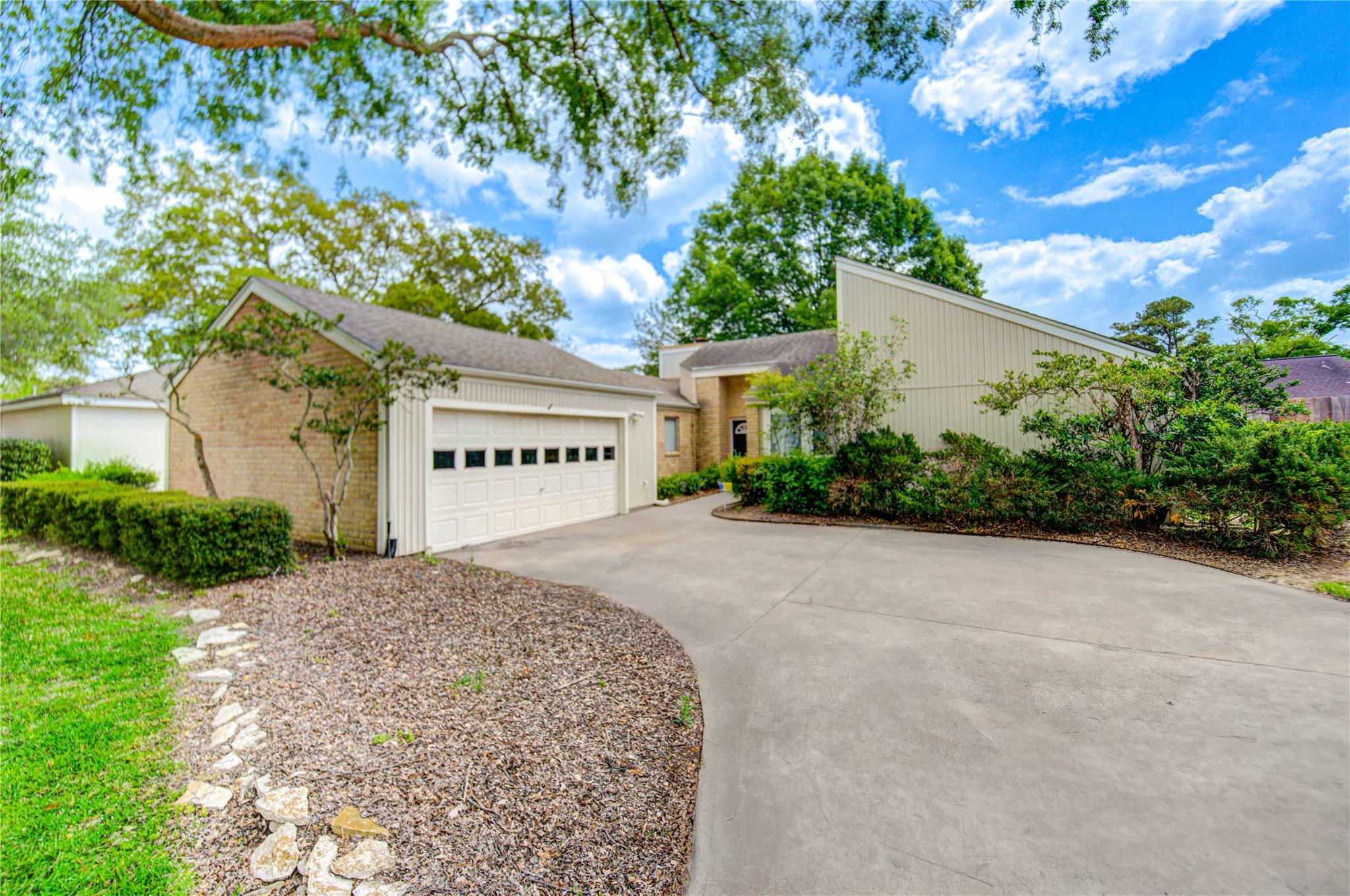 1063 Apache Falls Drive, Katy, TX 77450 — photo 2