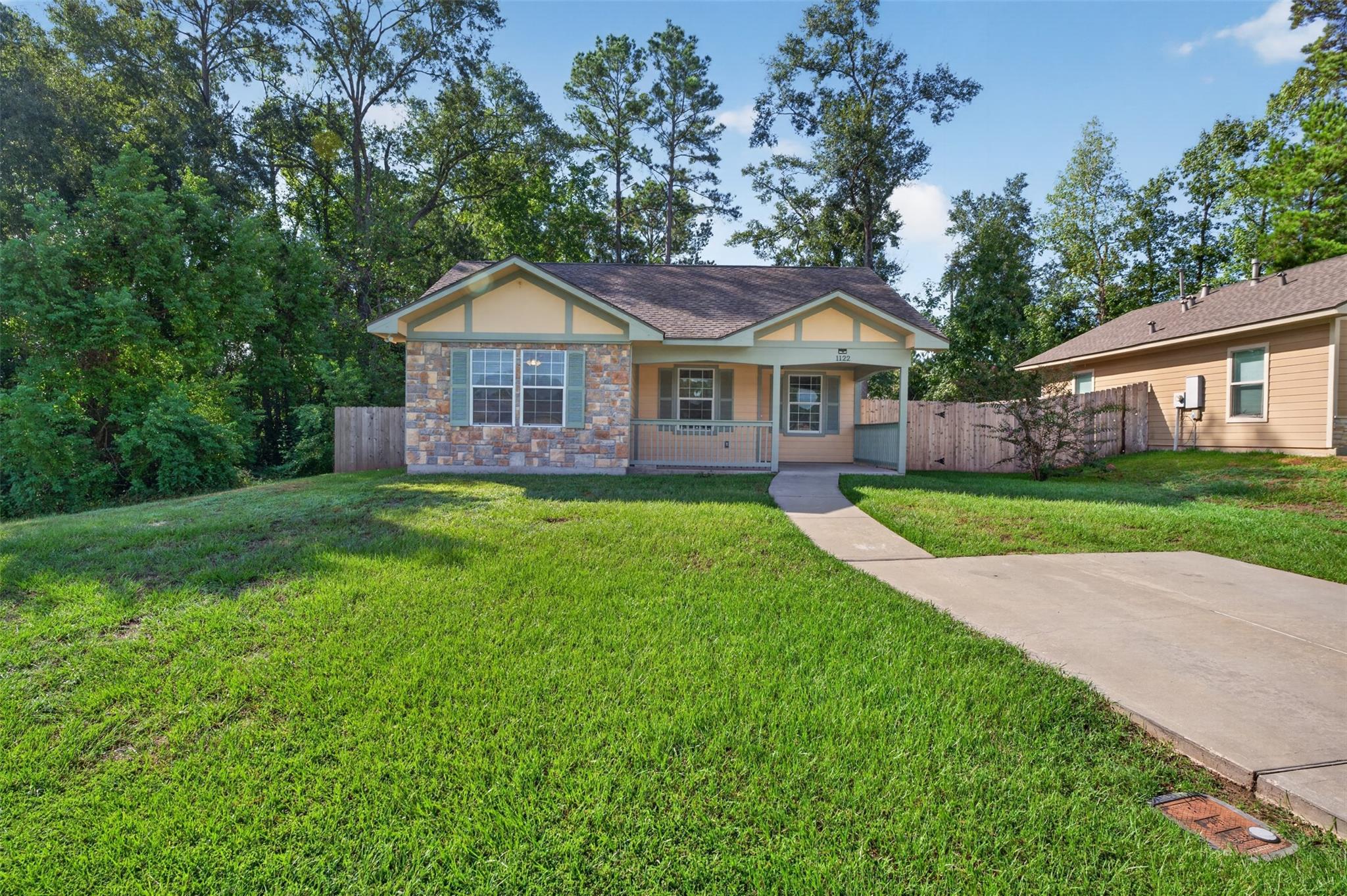 1122 Cedar Creek Drive — photo