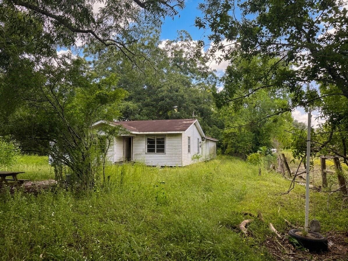174 Bailey Road, Angleton, TX 77515 — photo 3