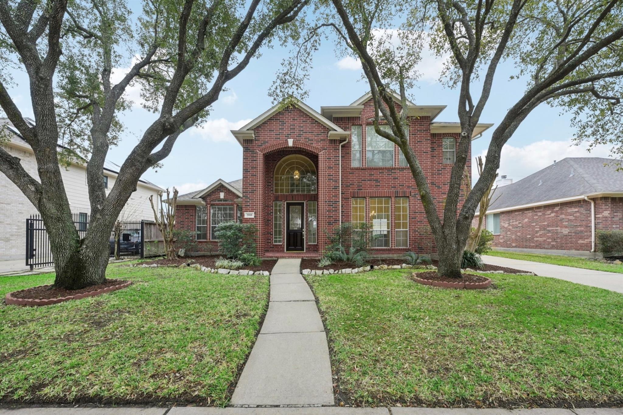 5918 Pebble Bank Lane — photo