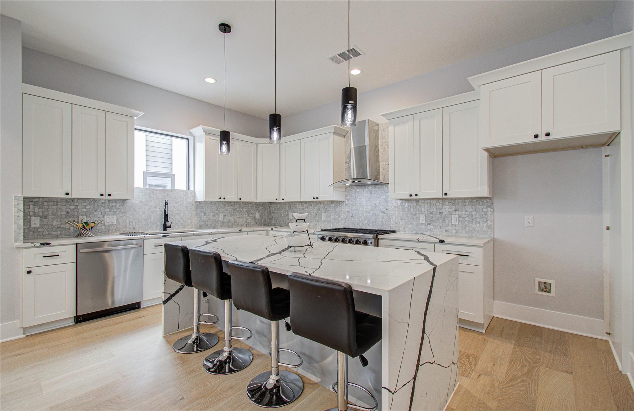 7016 Staffordshire Boulevard #C — photo