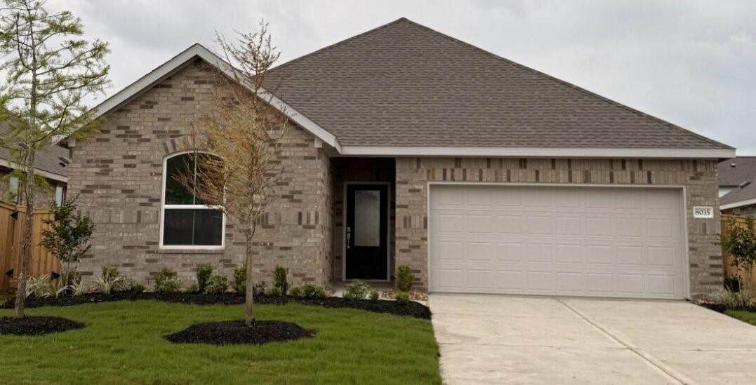 8035 Topaz Ridge Drive, Angleton, TX 77515 — photo 2