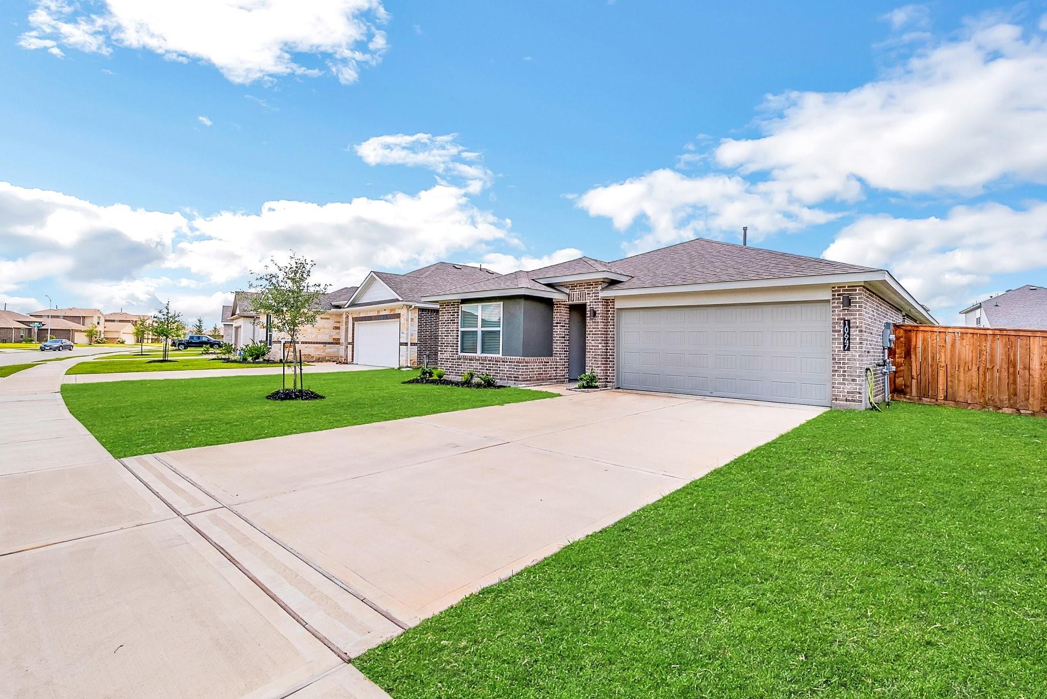 10647 Cascade Creek Drive — photo