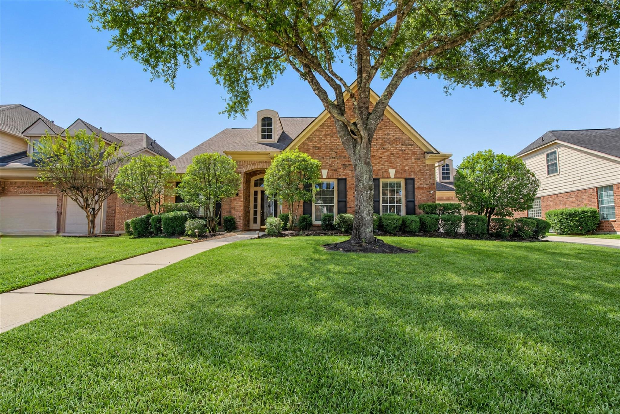 2319 River Rock Trail — photo