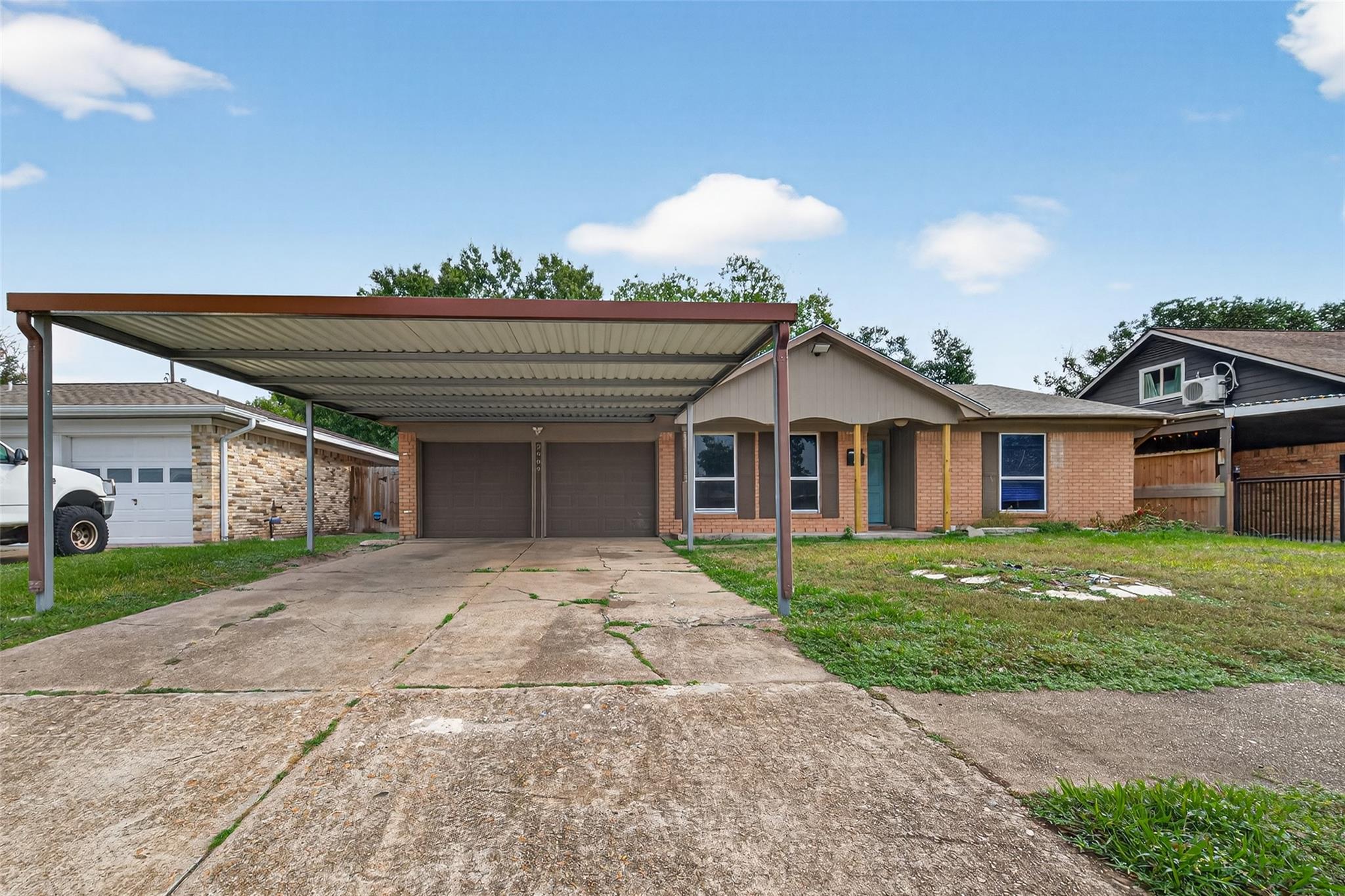 2609 Raspberry Lane, Pasadena, TX 77502