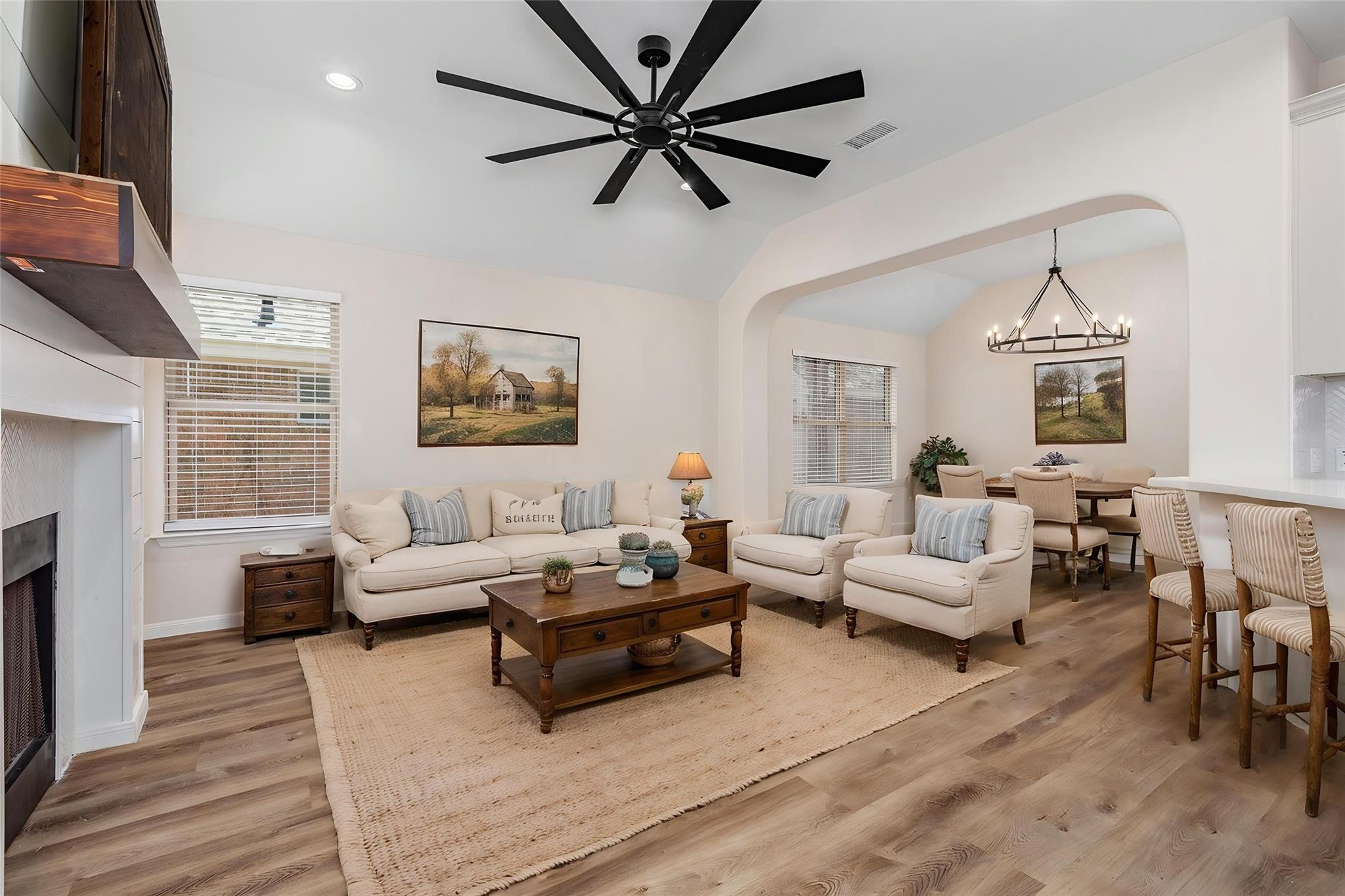 42 Camber Pine Place, The Woodlands, TX 77382 — photo 3